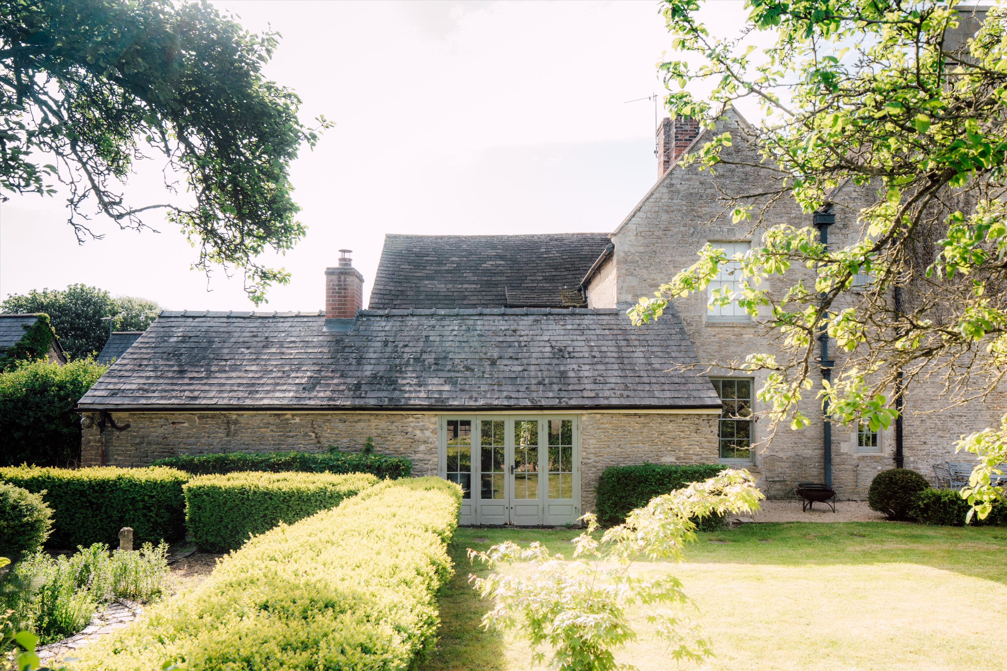 The Old Farmhouse, Lechlade, GL7