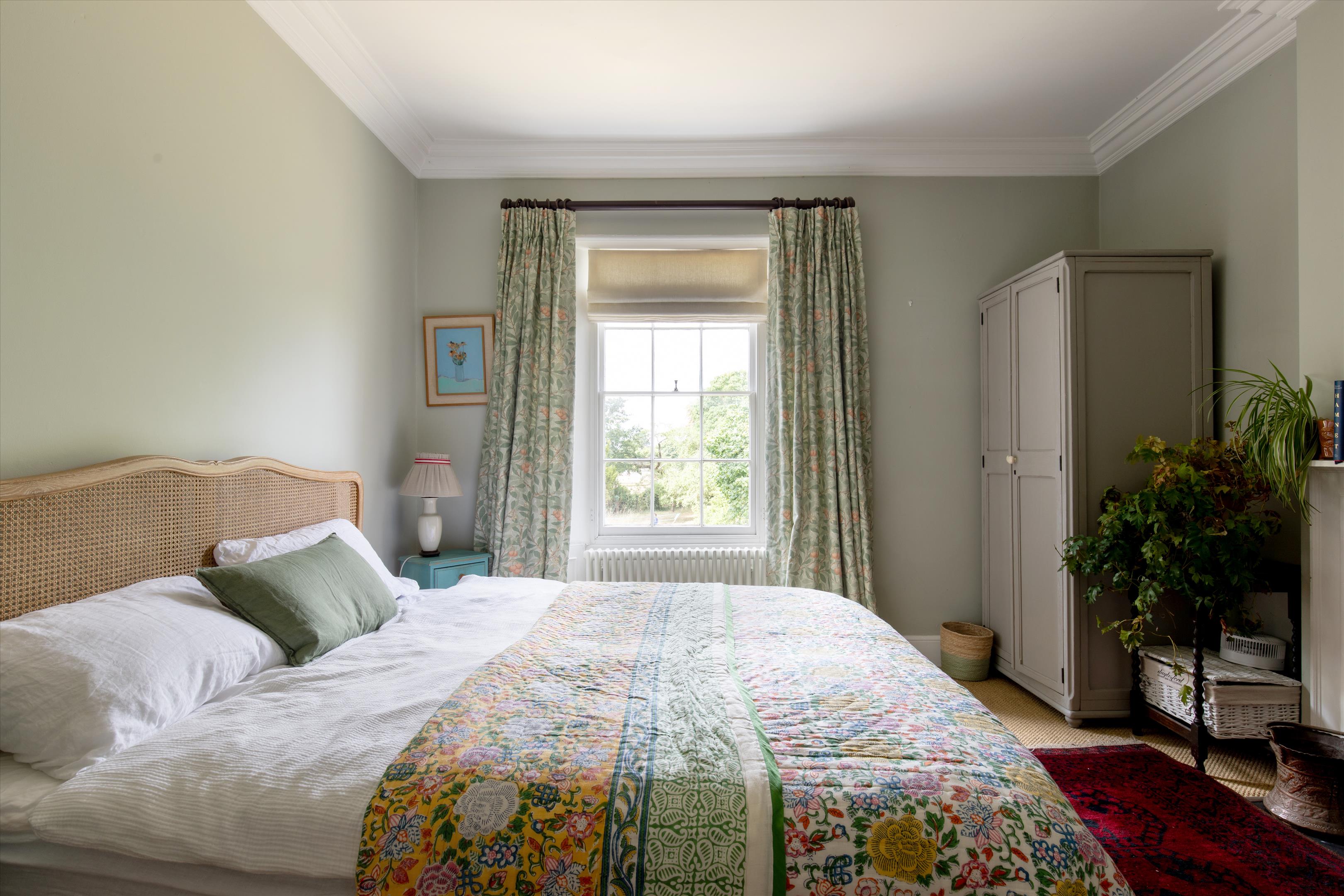 The Old Farmhouse, Lechlade, GL7