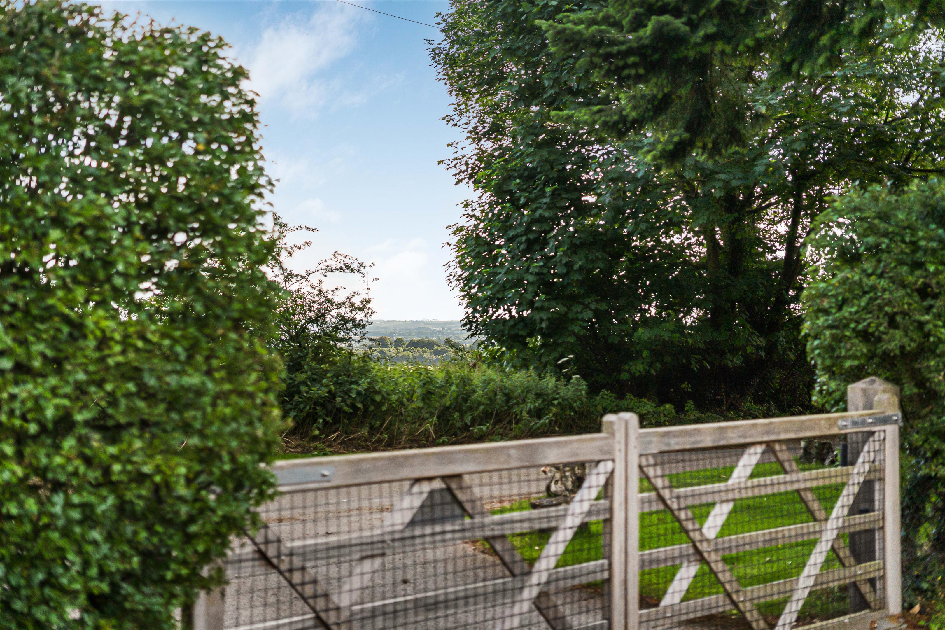 Old Road,  Oxford, OX33