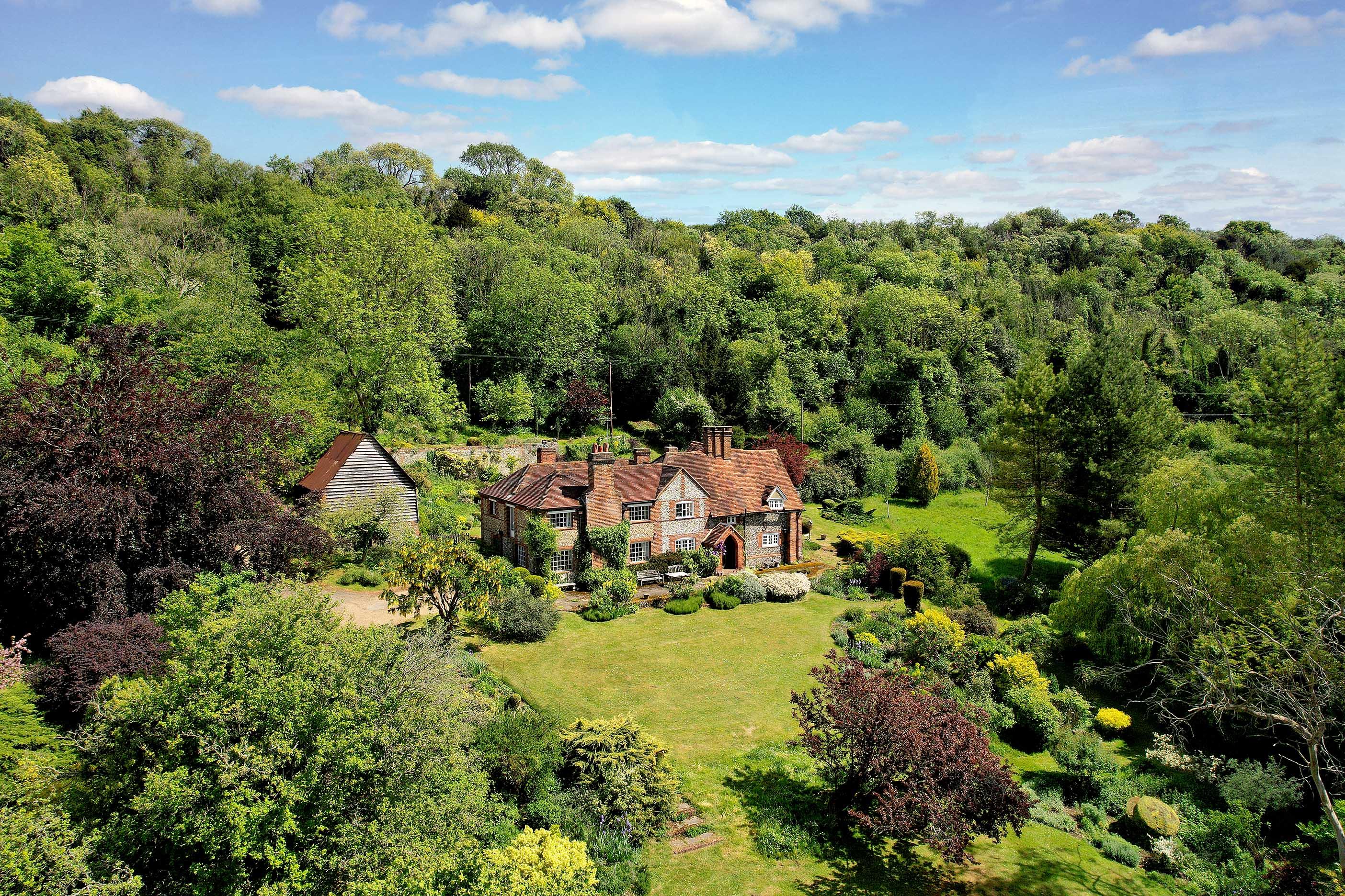 Grange Farm Road, Radnage, Buckinghamshire HP14