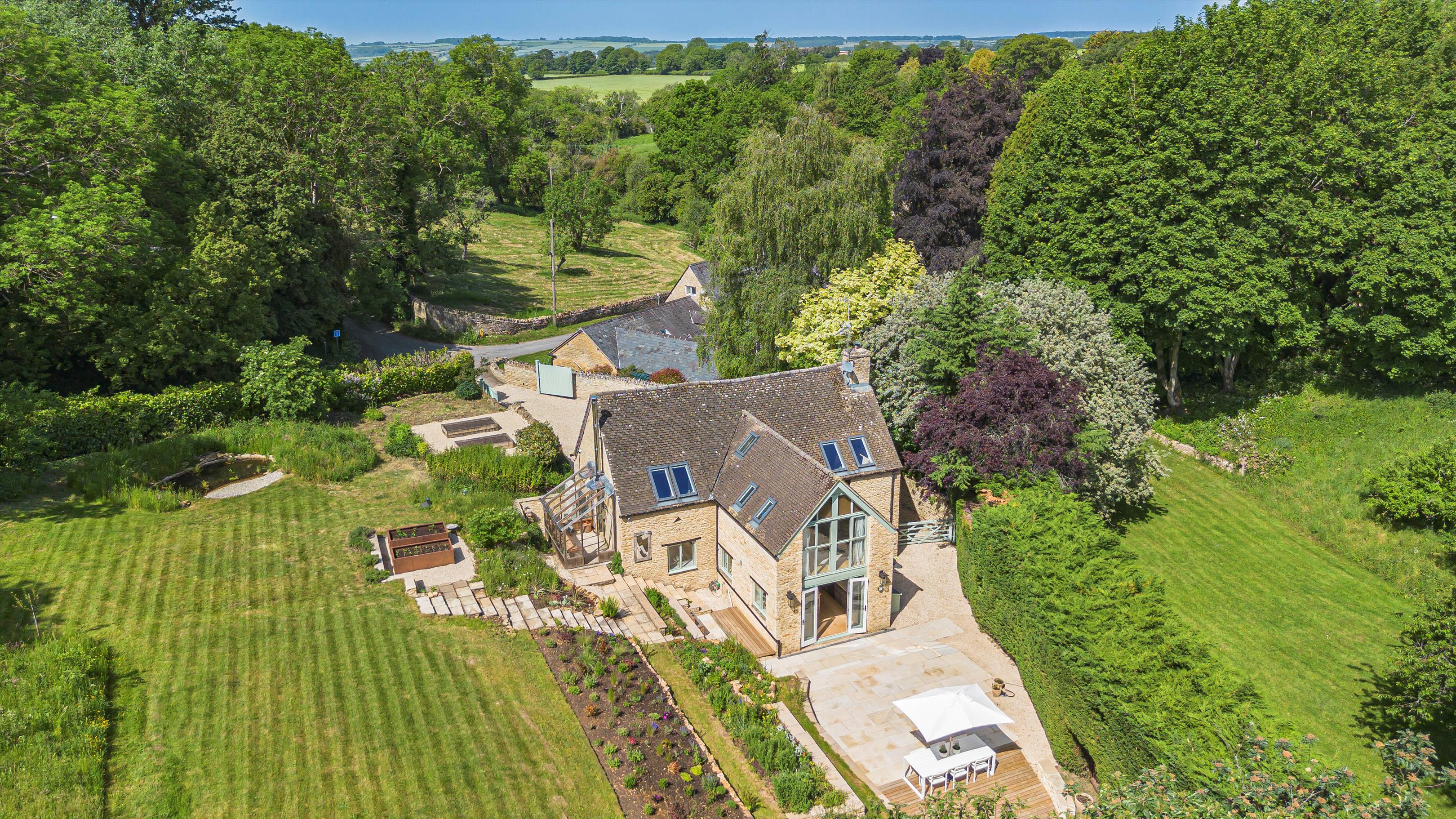 Taston, Chipping Norton, Oxfordshire OX7