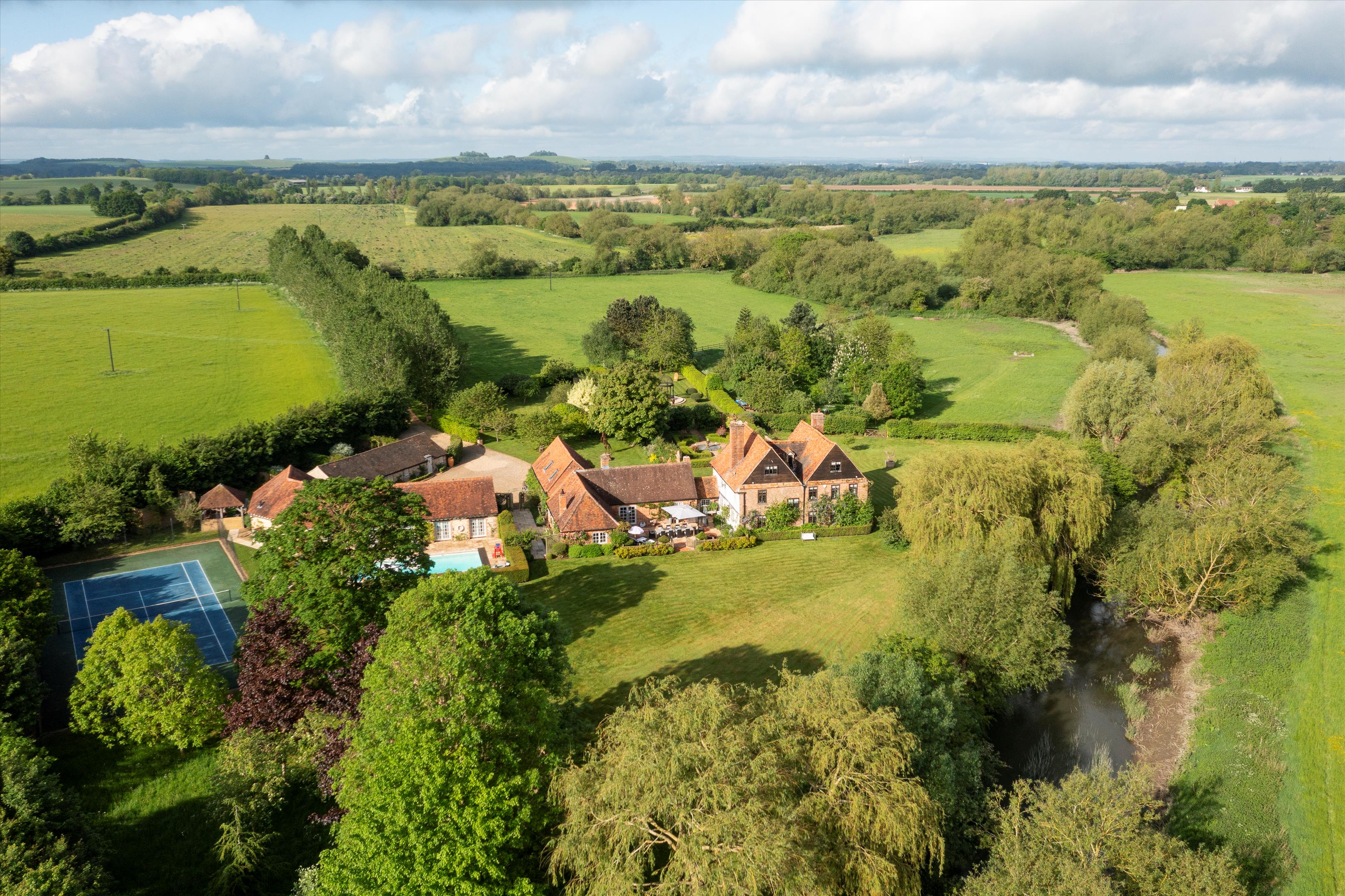 Newington, Wallingford, Oxfordshire OX10.