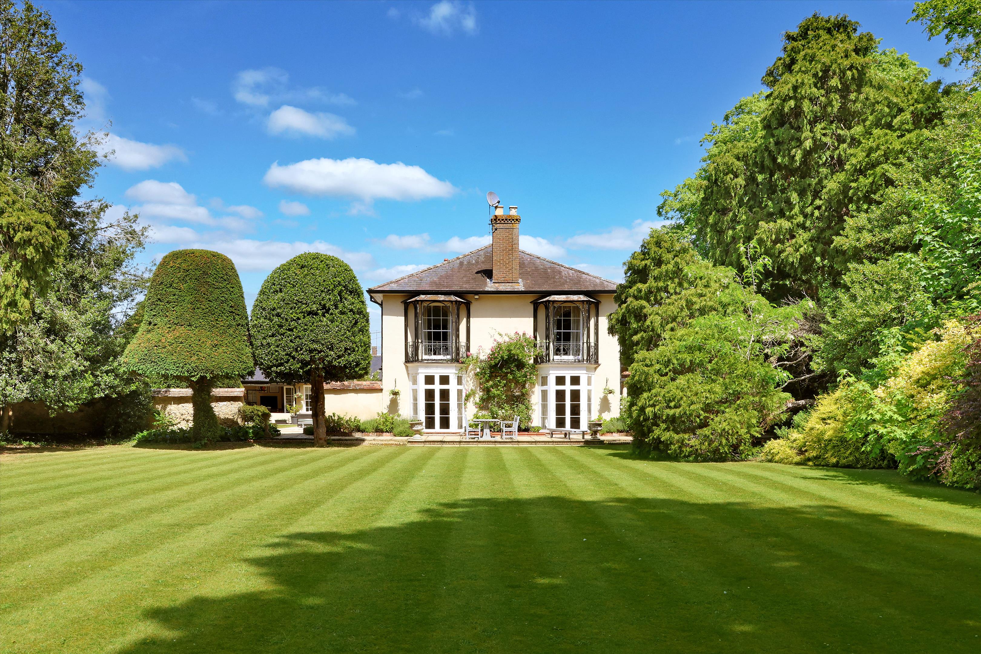 Haddenham, Thame, Buckinghamshire, HP17