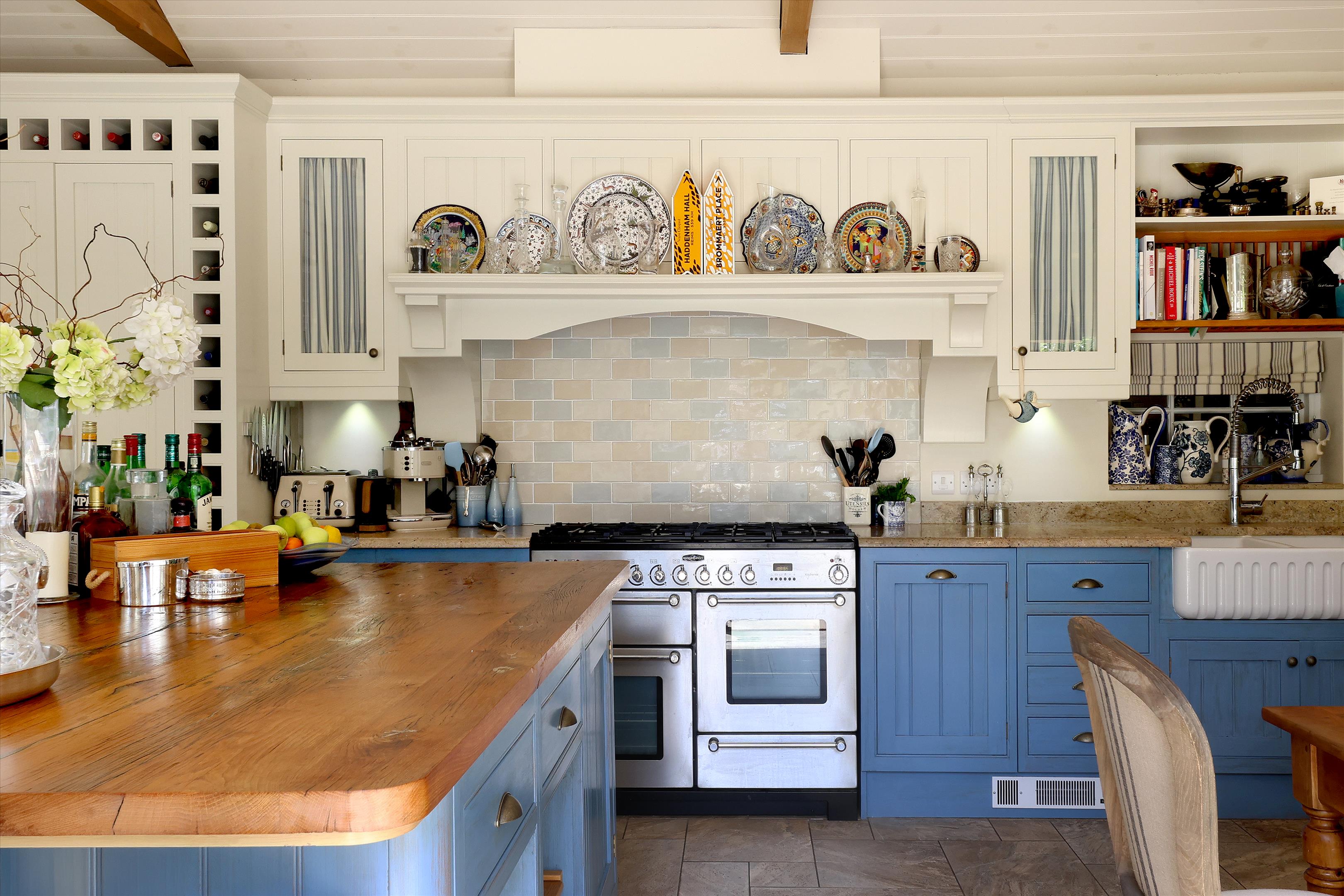 Haddenham, Thame, Buckinghamshire, HP17
