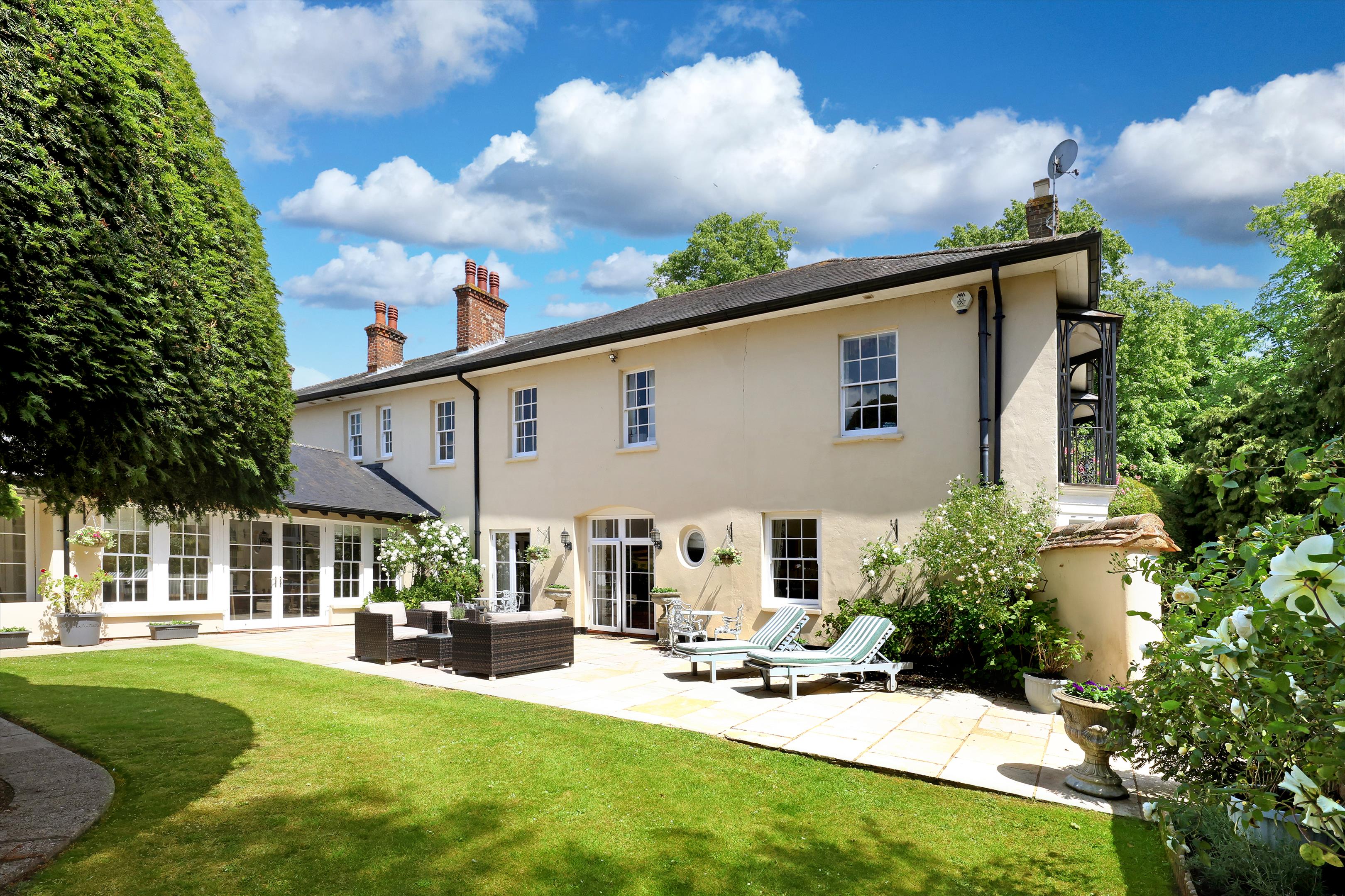 Haddenham, Thame, Buckinghamshire, HP17