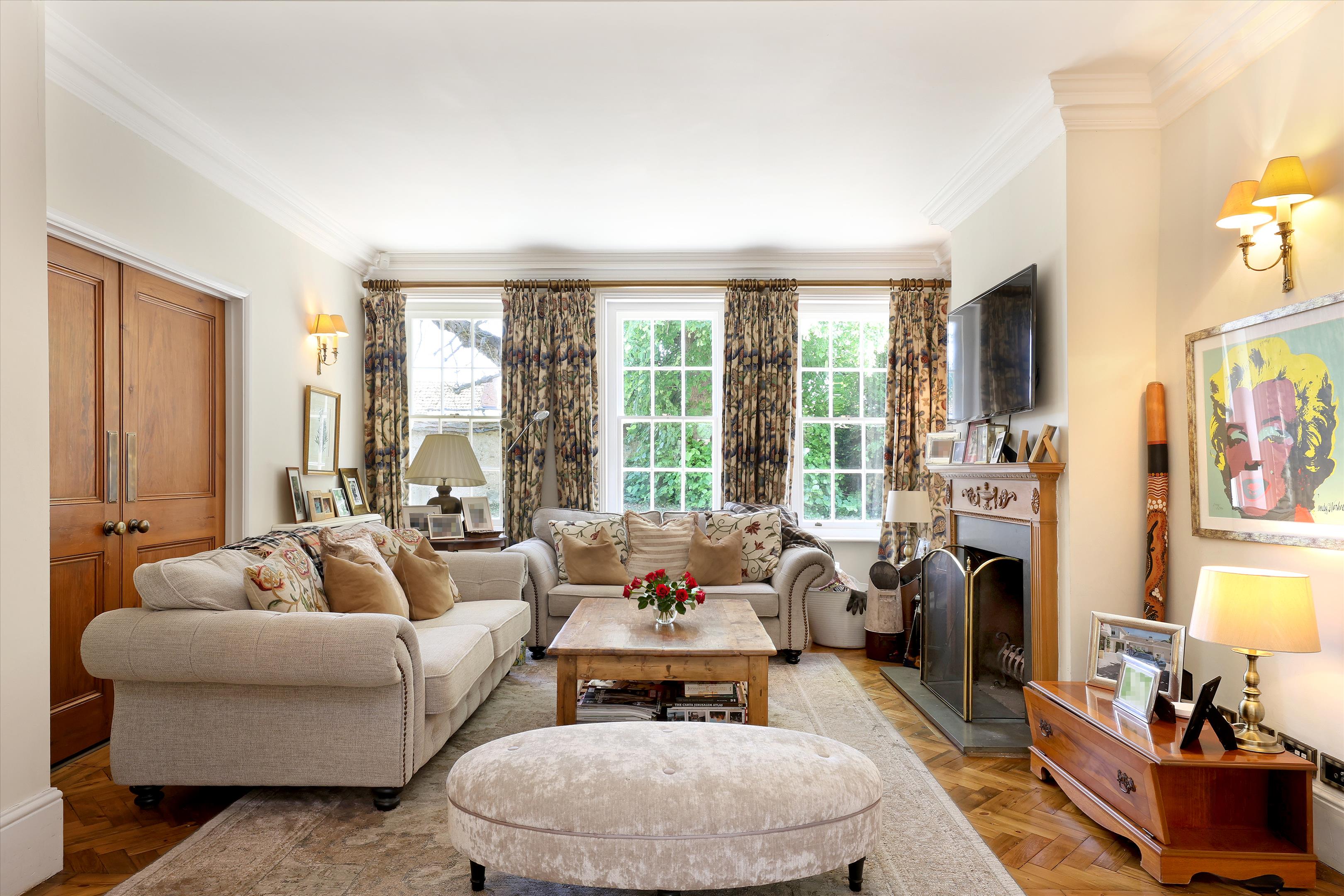 Haddenham, Thame, Buckinghamshire, HP17