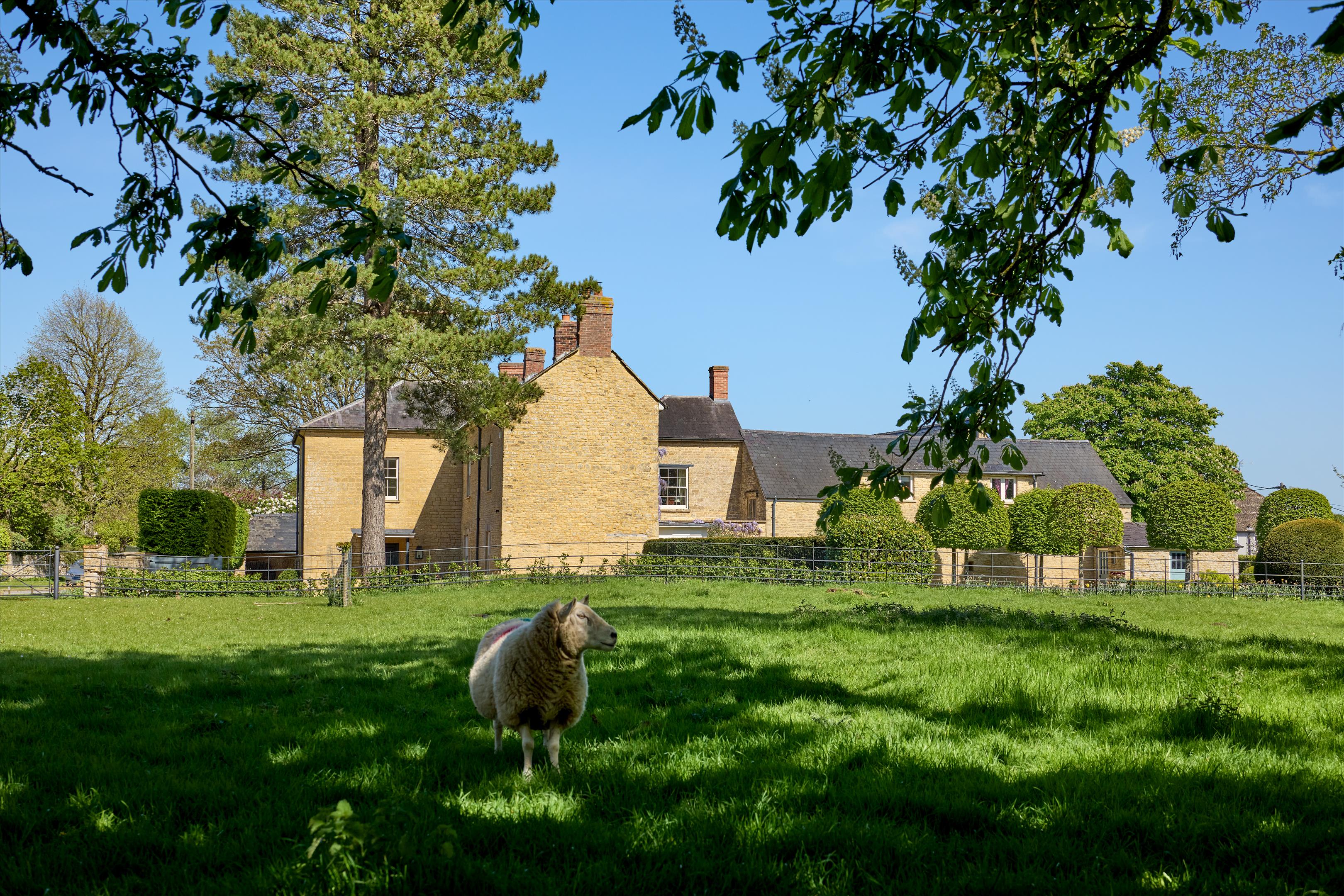 Court Farm House, Fritwell, Oxfordshire, OX27