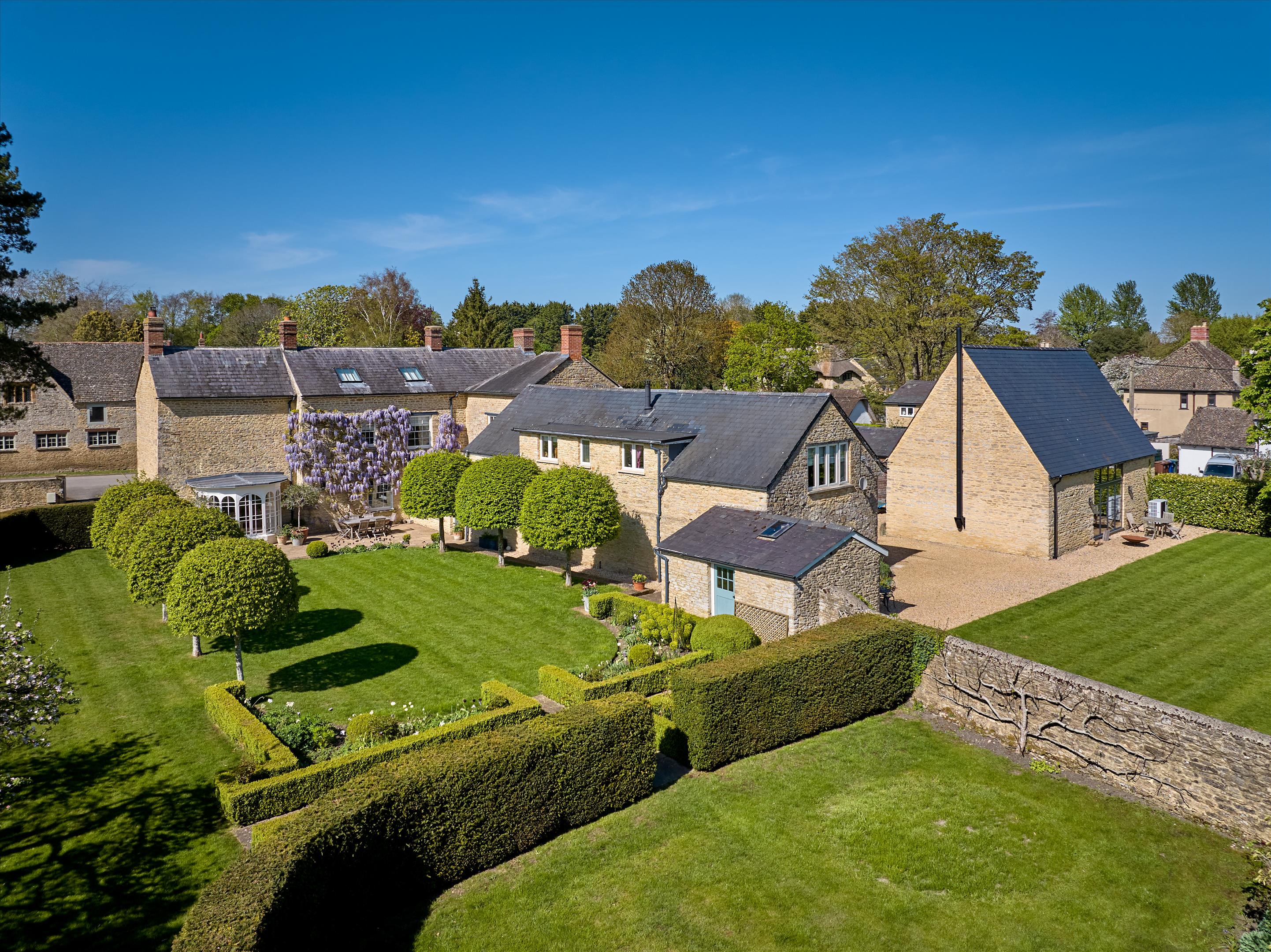 Court Farm House, Fritwell, Oxfordshire, OX27