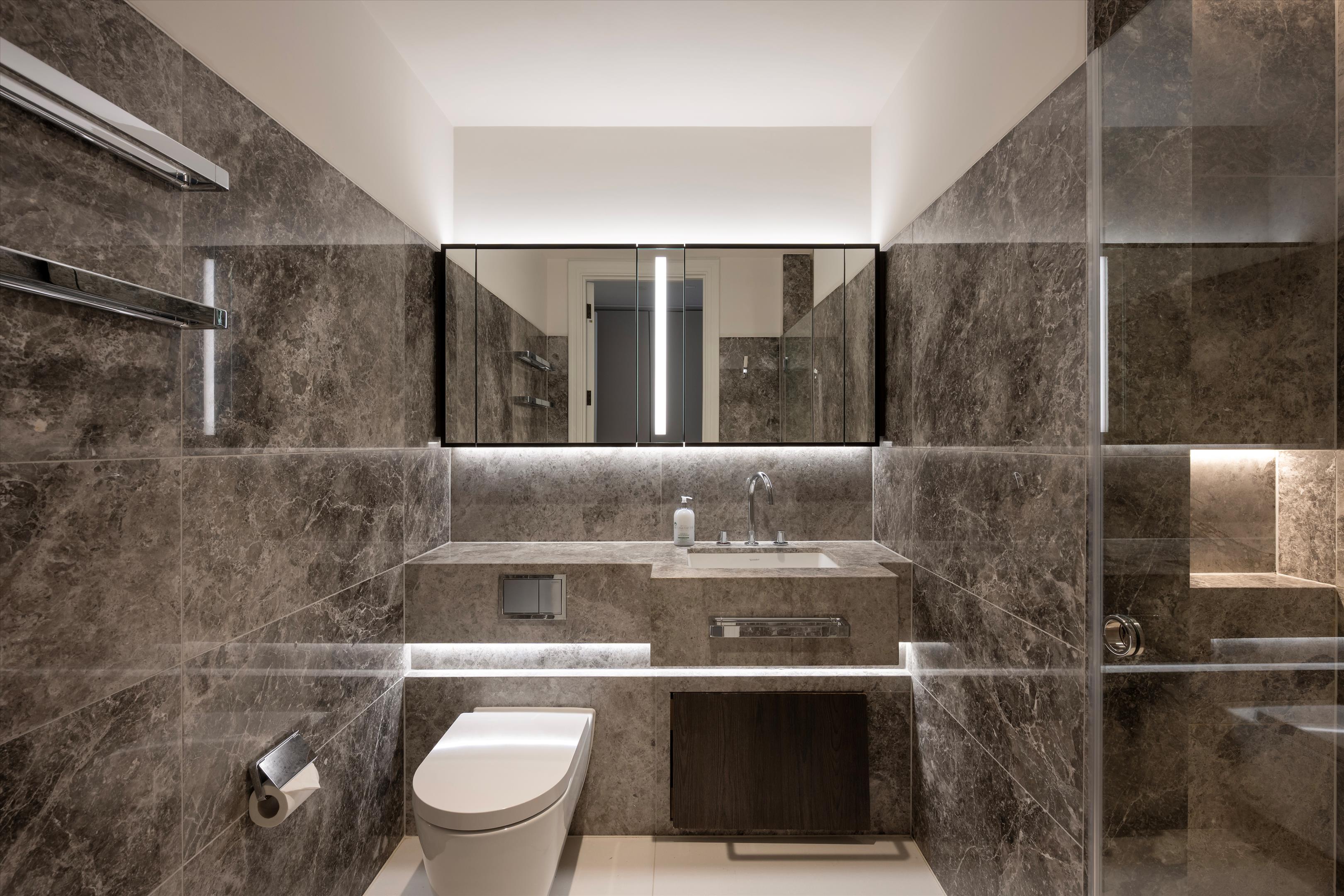Lincoln Square, 18 Portugal Street, Covent Garden, London WC2A