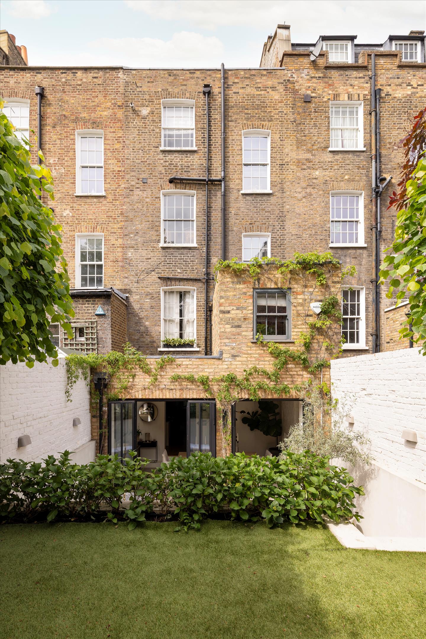 Liverpool Road, Islington, London N1