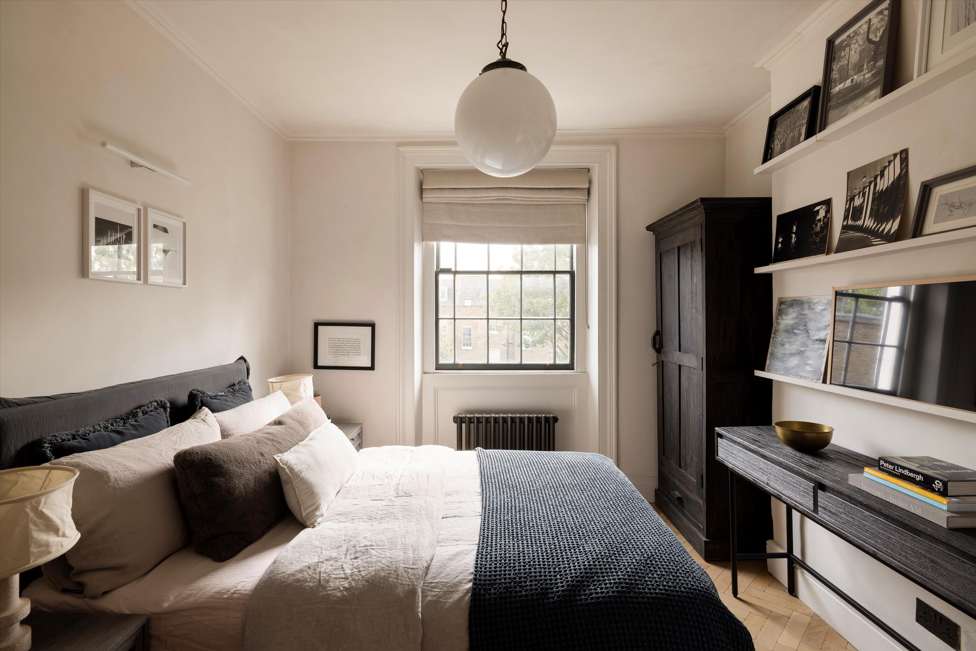 Liverpool Road, Islington, London N1