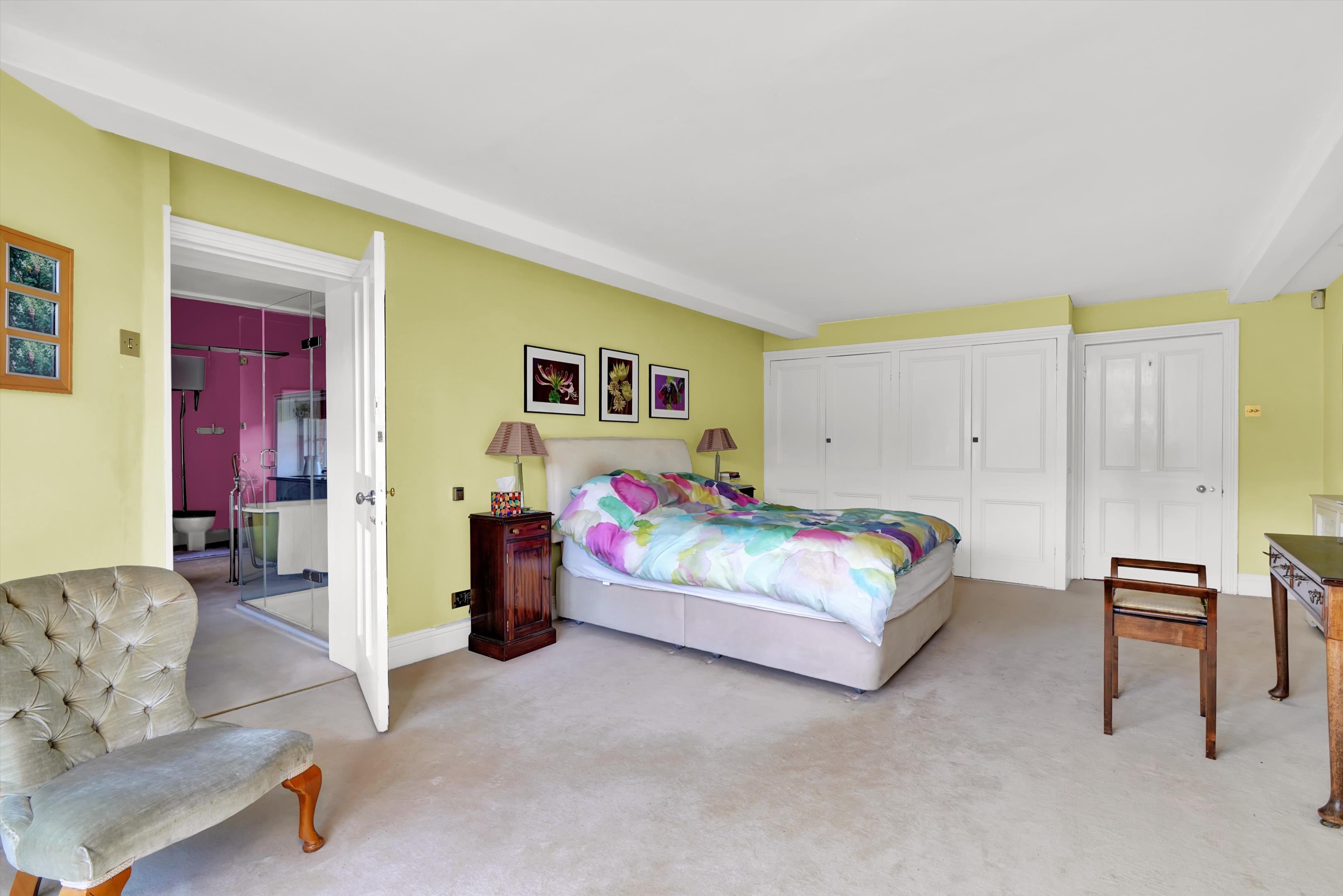 Green Dene, East Horsley, Leatherhead, Surrey, KT24