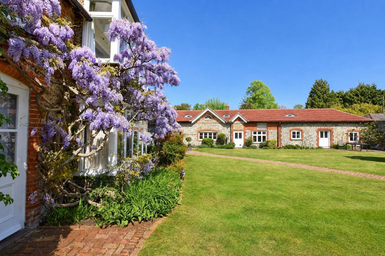 Green Dene, East Horsley, Leatherhead, Surrey, KT24
