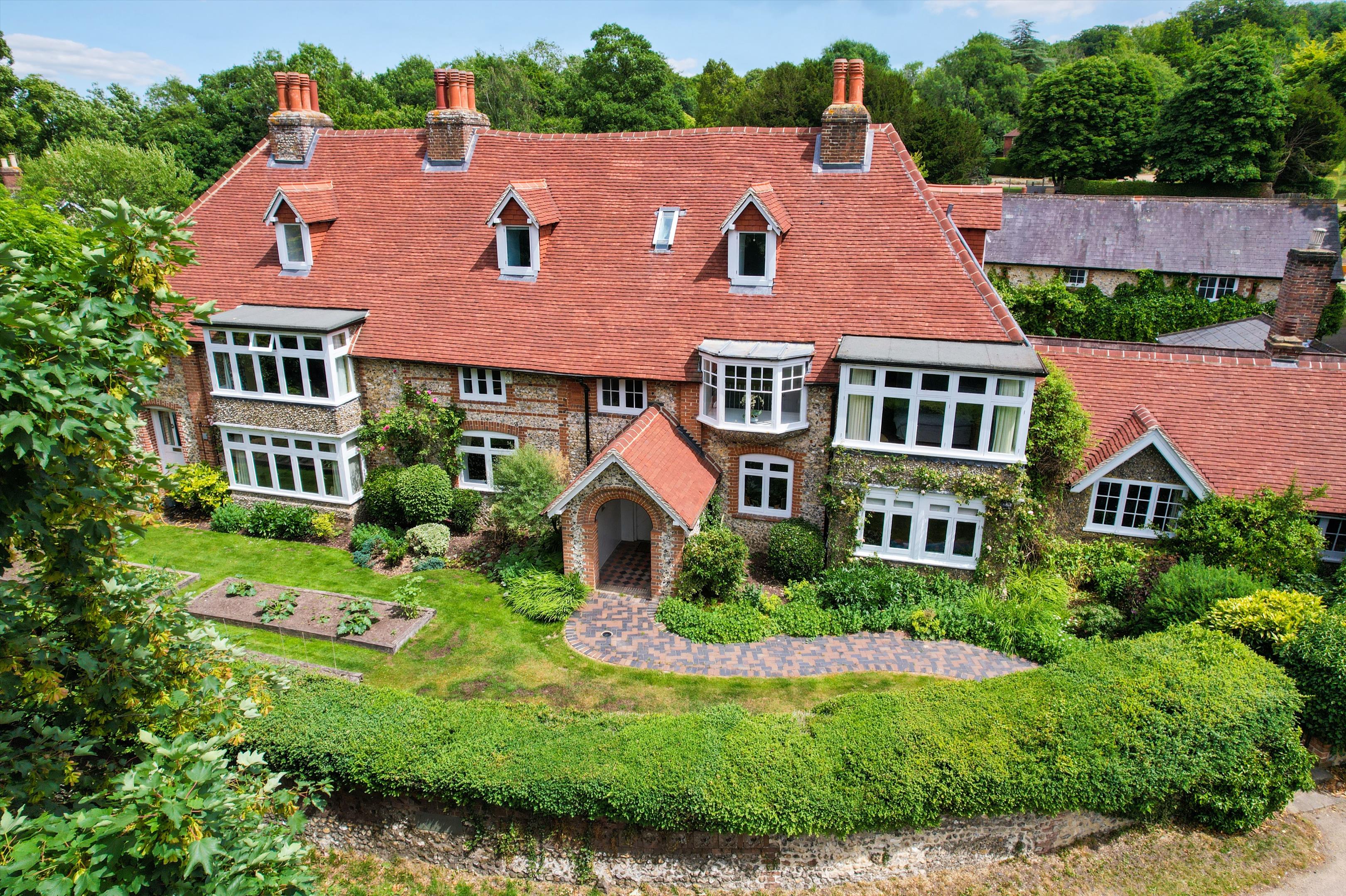 Green Dene, East Horsley, Leatherhead, Surrey, KT24
