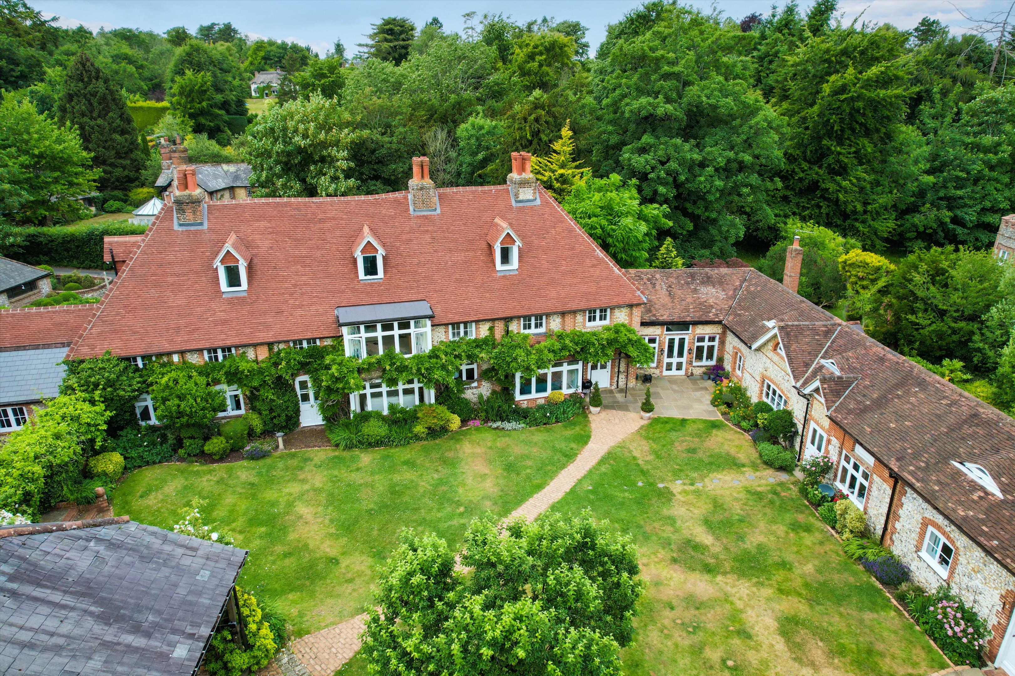 Green Dene, East Horsley, Leatherhead, Surrey, KT24