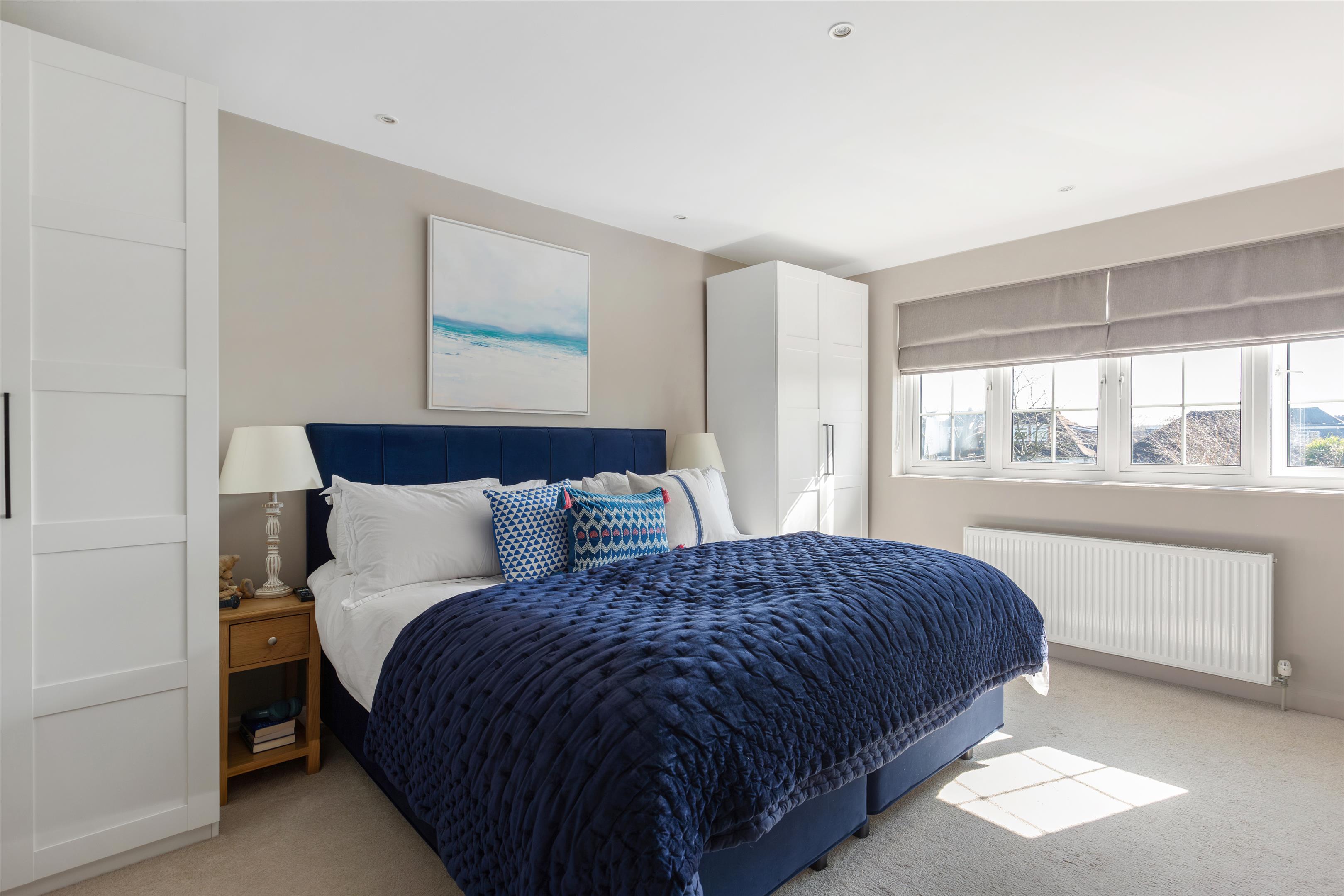 Herondale Avenue, Wandsworth, London SW18.