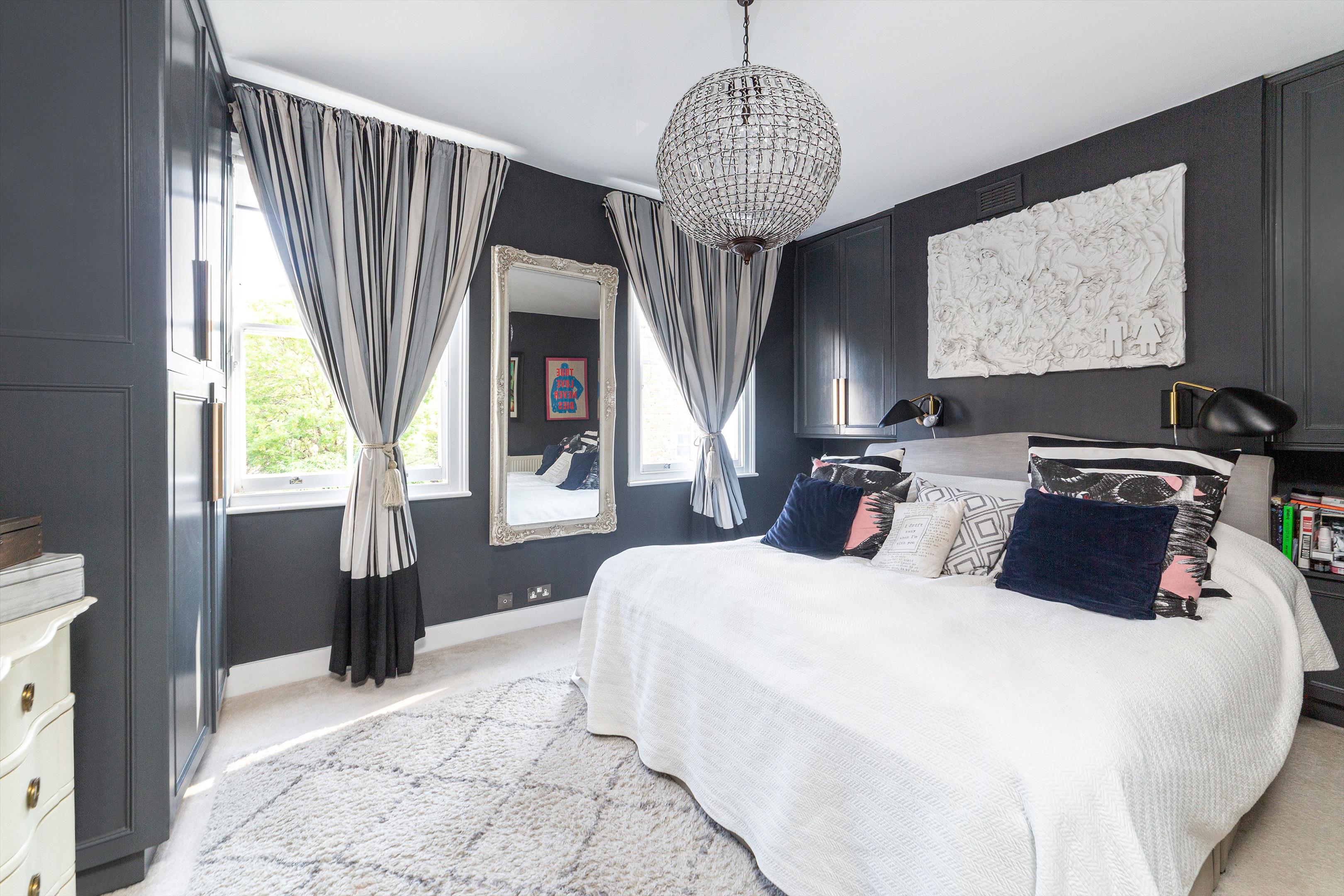 Wilton Square, London, N1