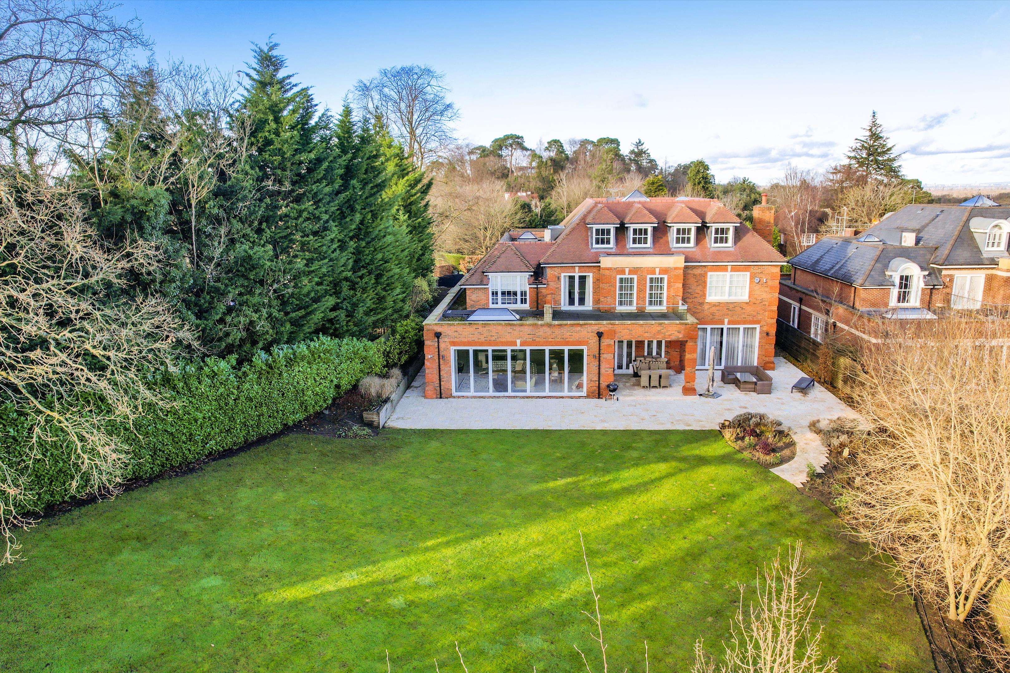 Birds Hill Rise, Oxshott, Leatherhead, Surrey, KT22