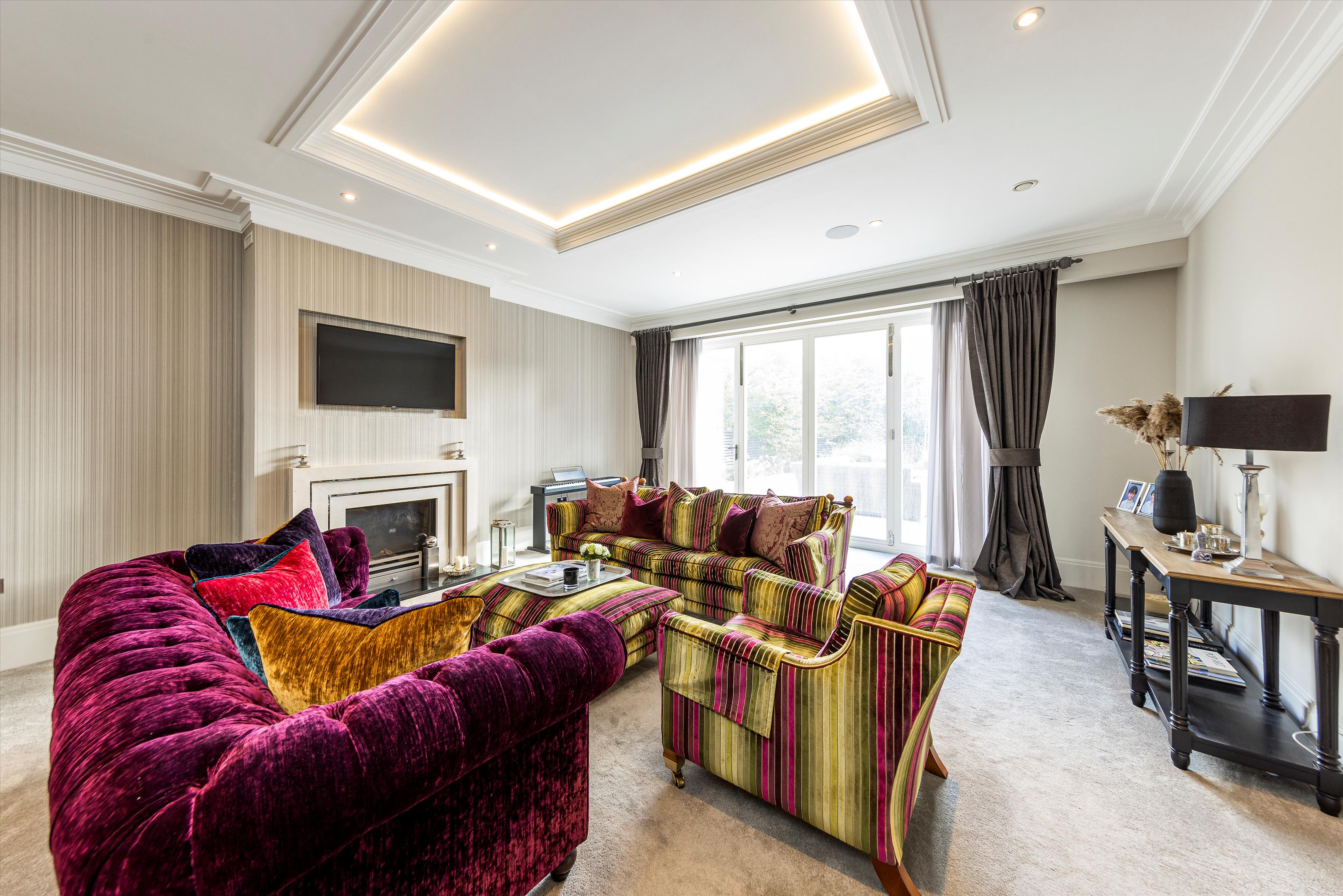 Birds Hill Rise, Oxshott, Leatherhead, Surrey, KT22