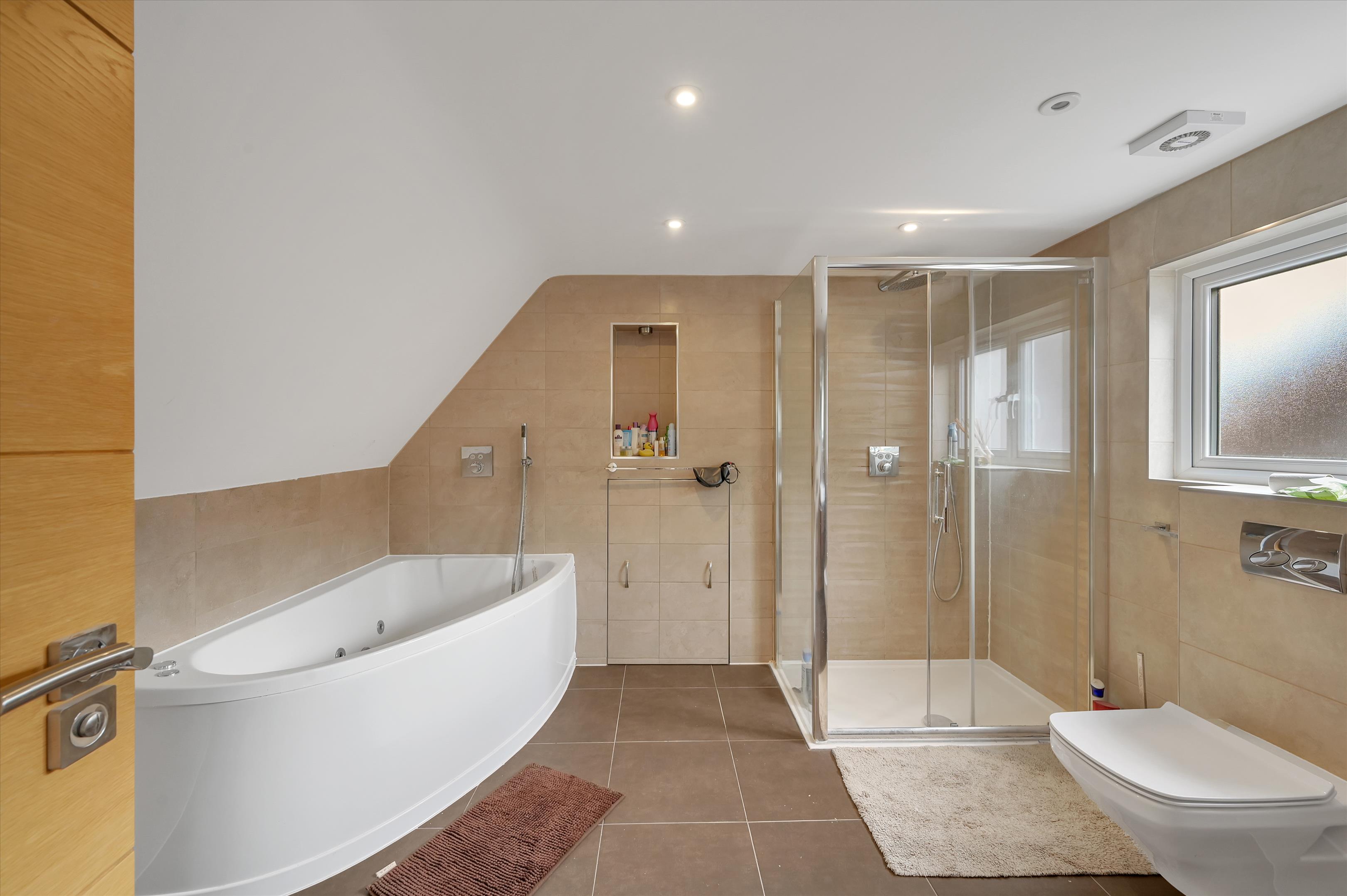 The Ridgeway, London NW11