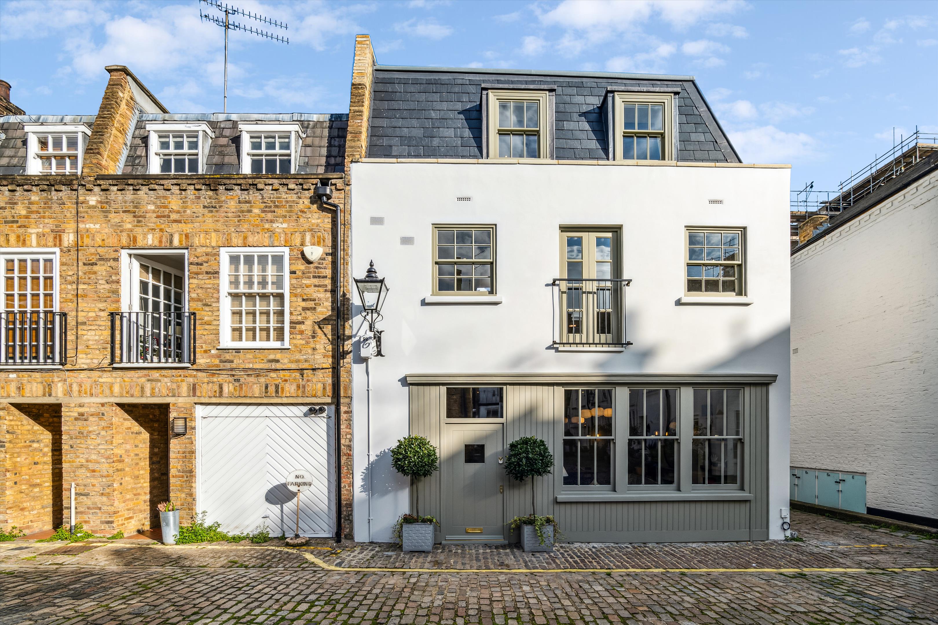 Montagu Mews North, Marylebone, W1H