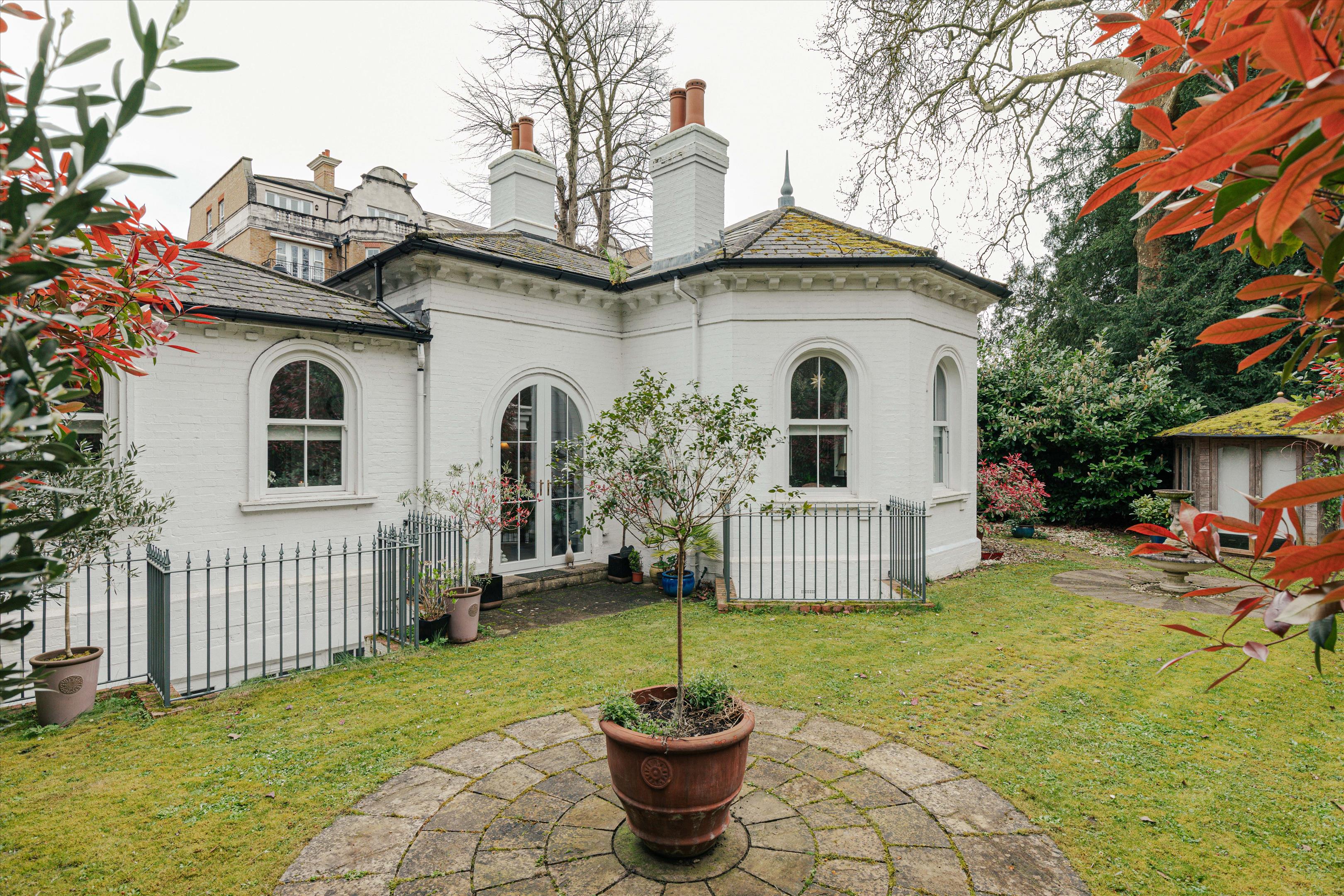 Wimbledon Park Side, Wimbledon, London SW19.