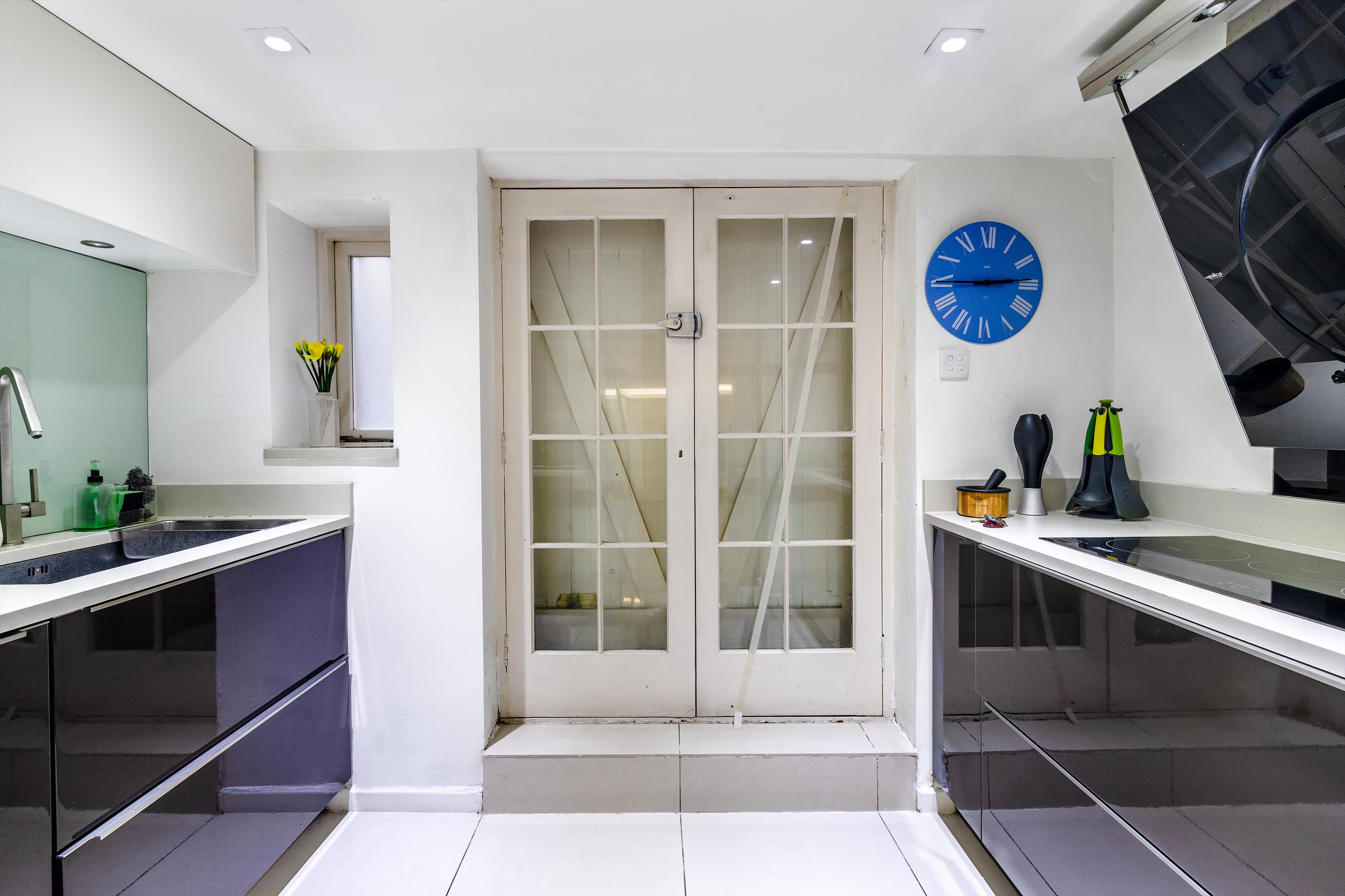 Craven Street, London, WC2N