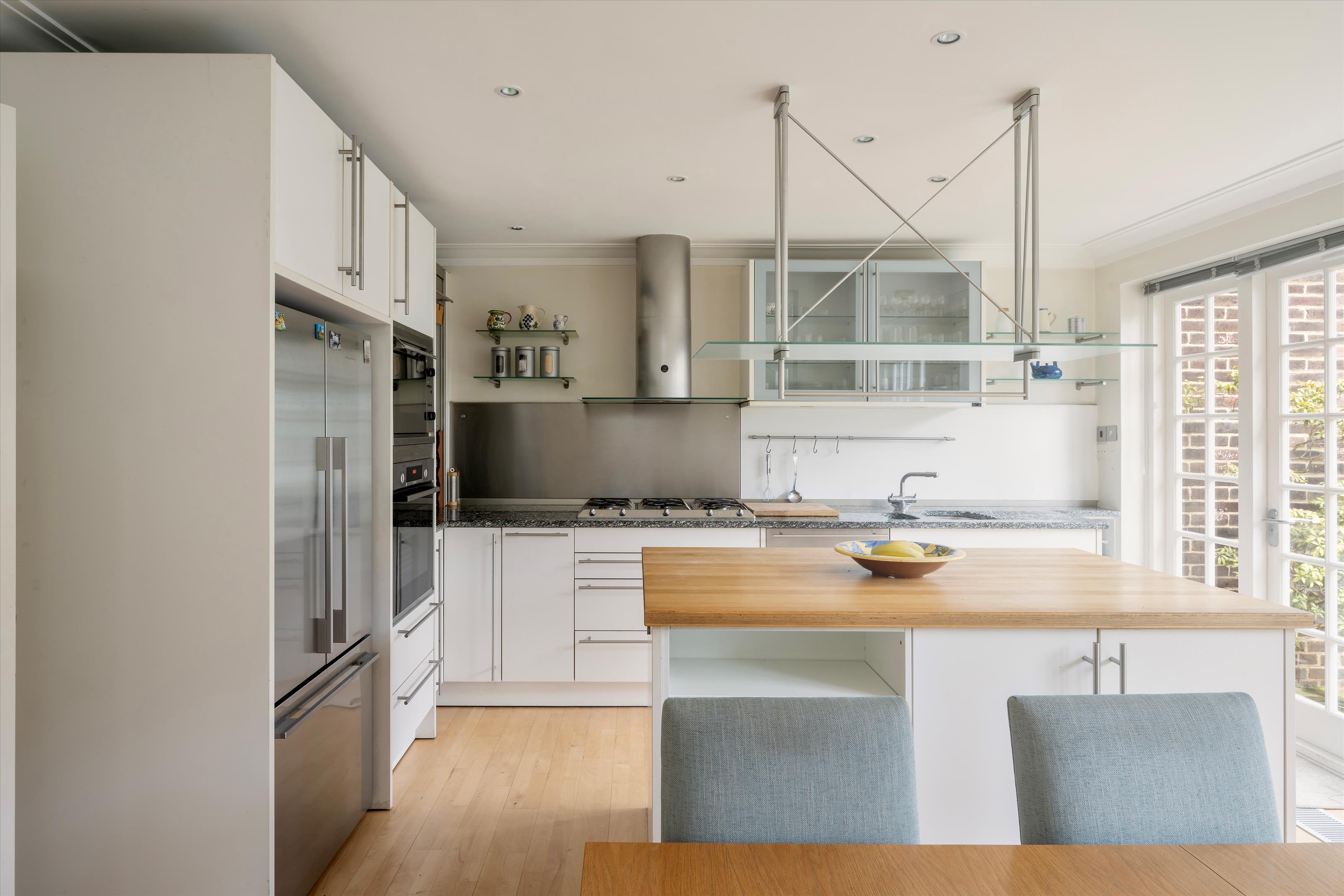 Abbotsbury Road, London, W14