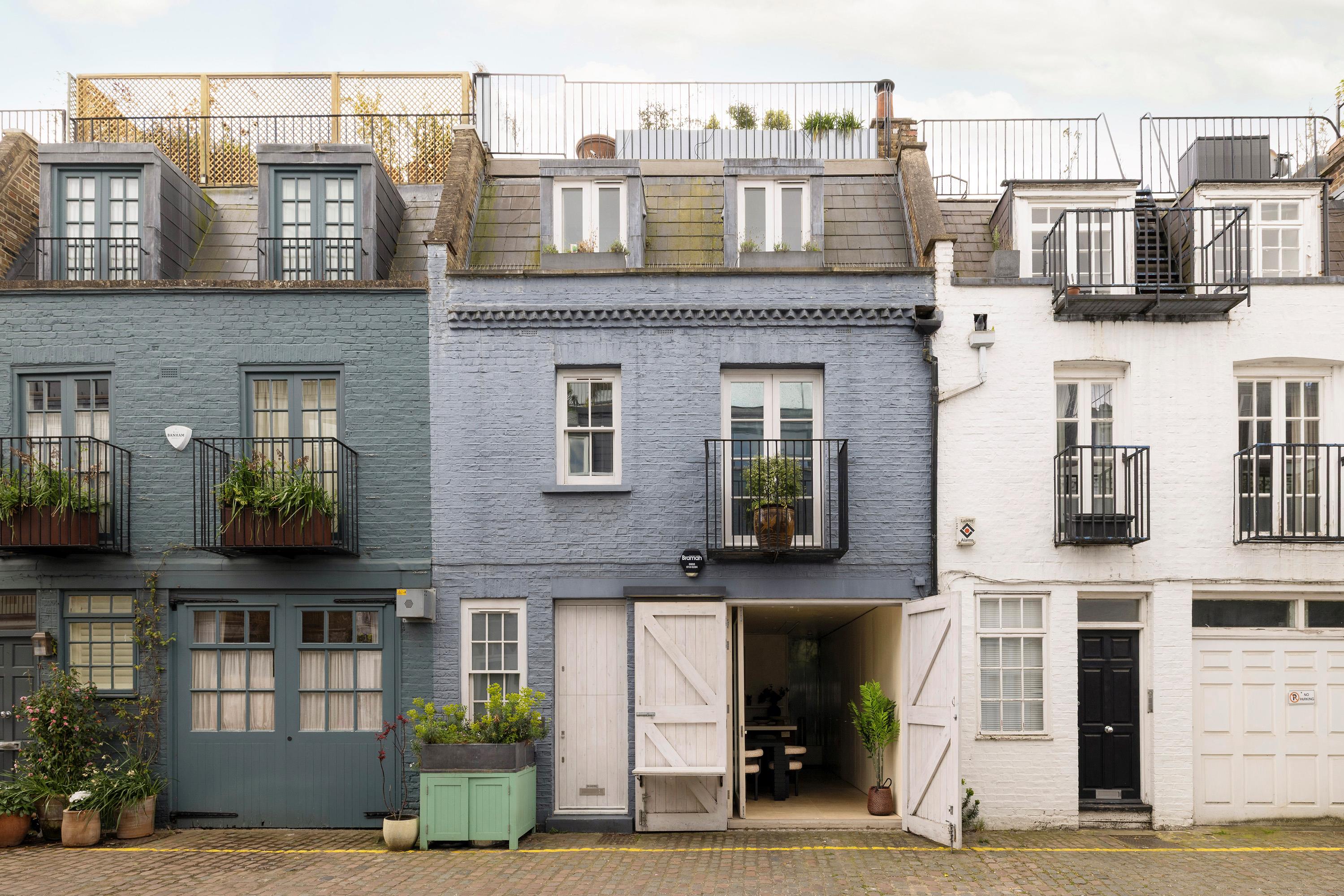 St Lukes Mews, Notting Hill W11.