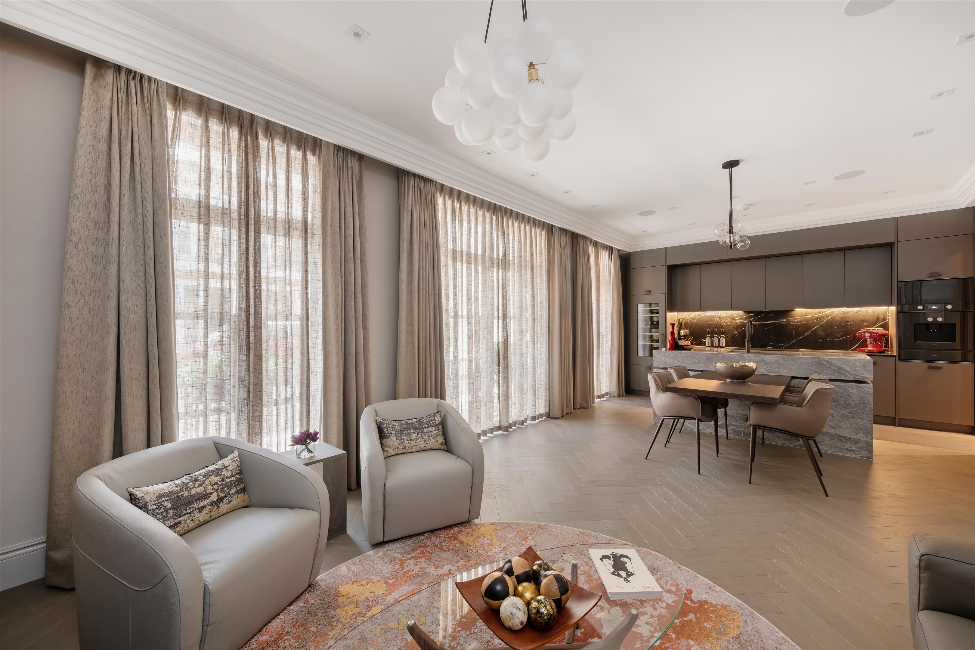 Gloucester Square, Hyde Park, London, W2