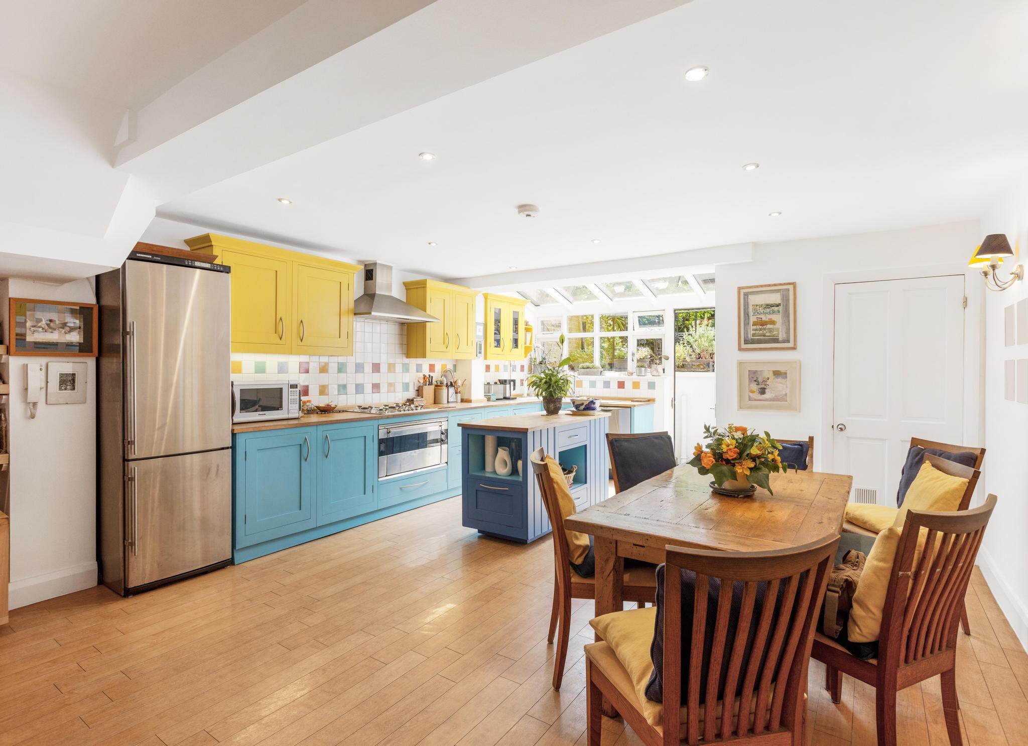 Epple Road, London, SW6