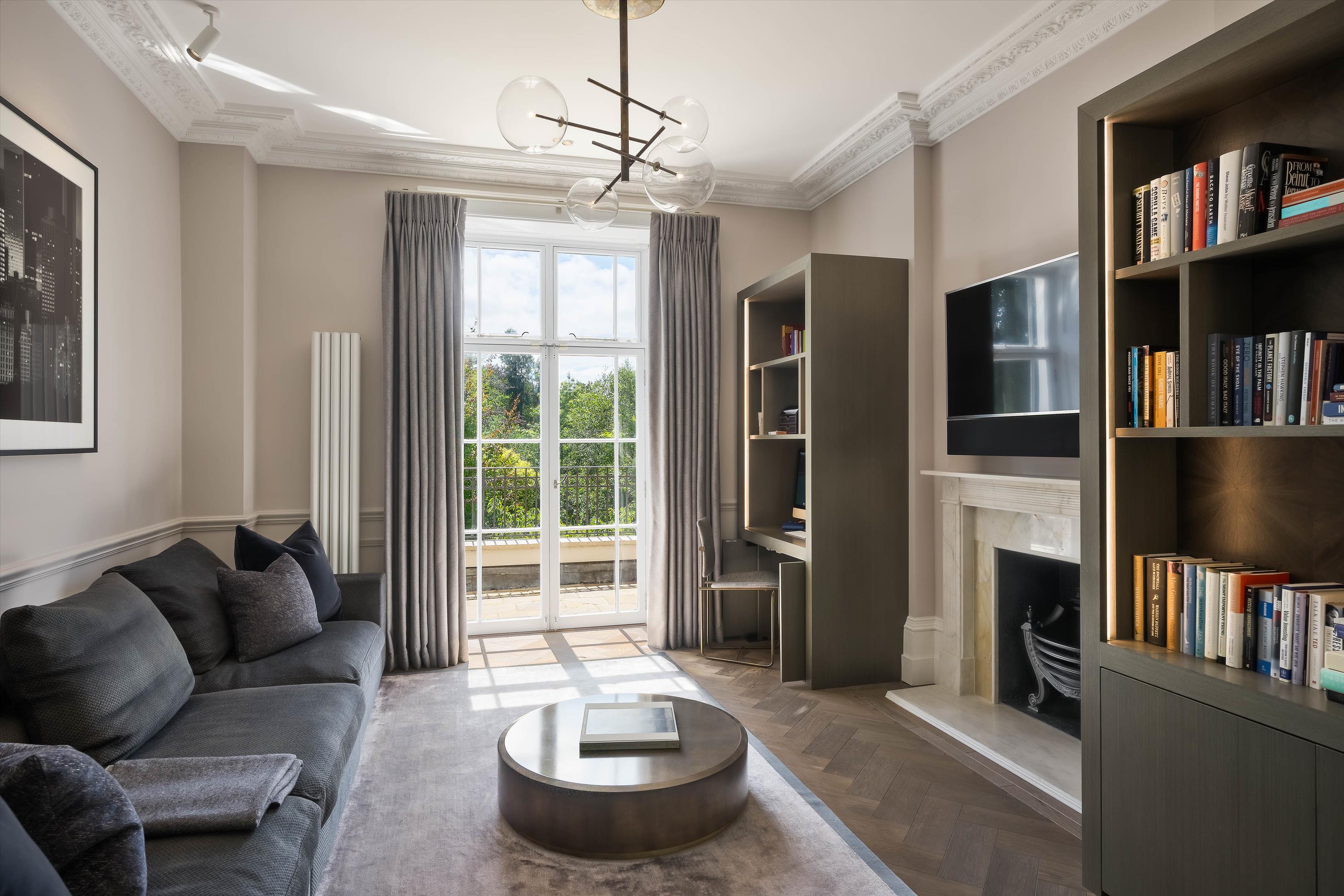 Earls Terrace, London W8