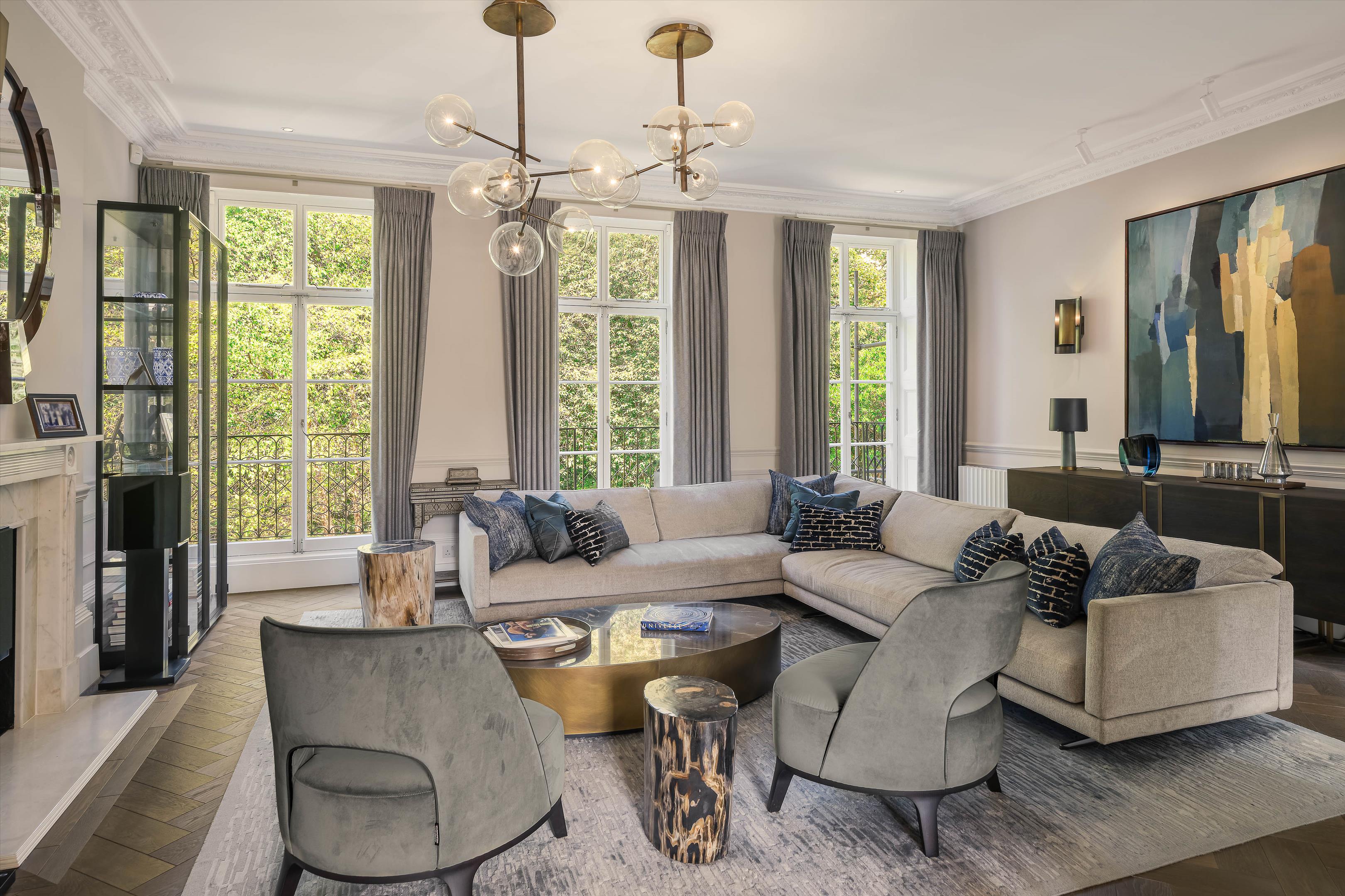 Earls Terrace, London W8