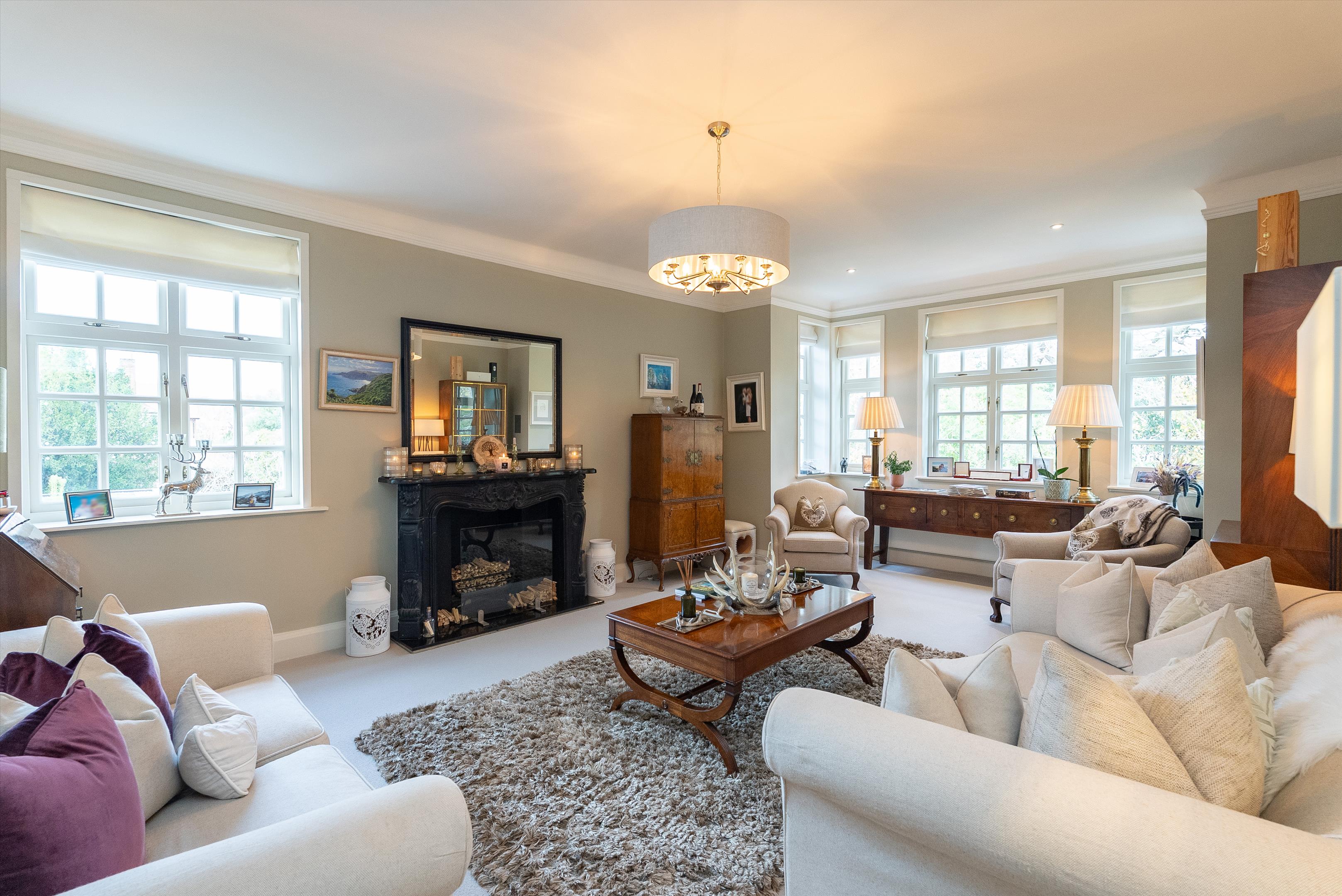Calonne Road, Wimbledon Village, London, SW19