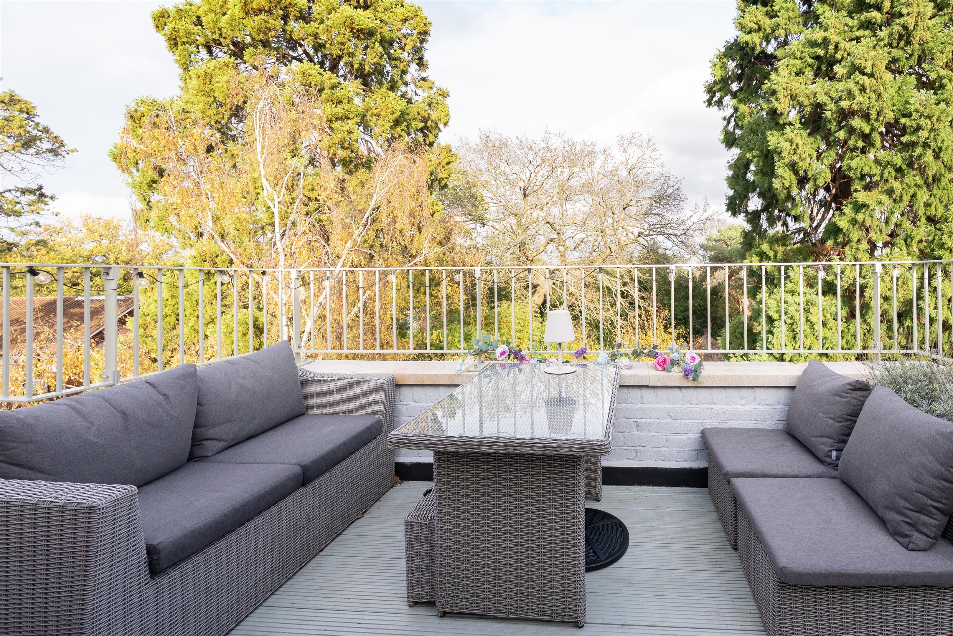 Calonne Road, Wimbledon Village, London, SW19