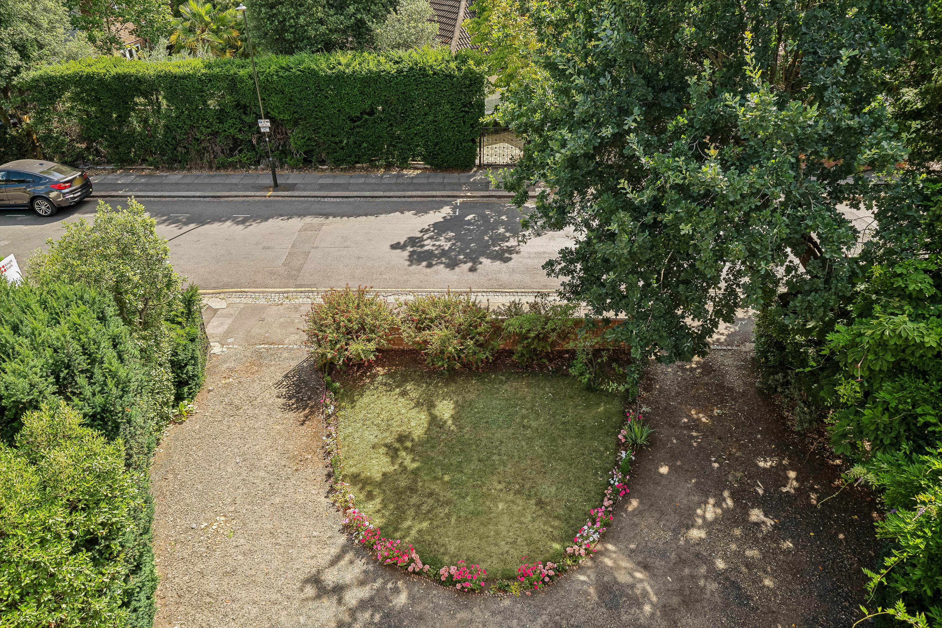 Calonne Road, Wimbledon Village, London, SW19