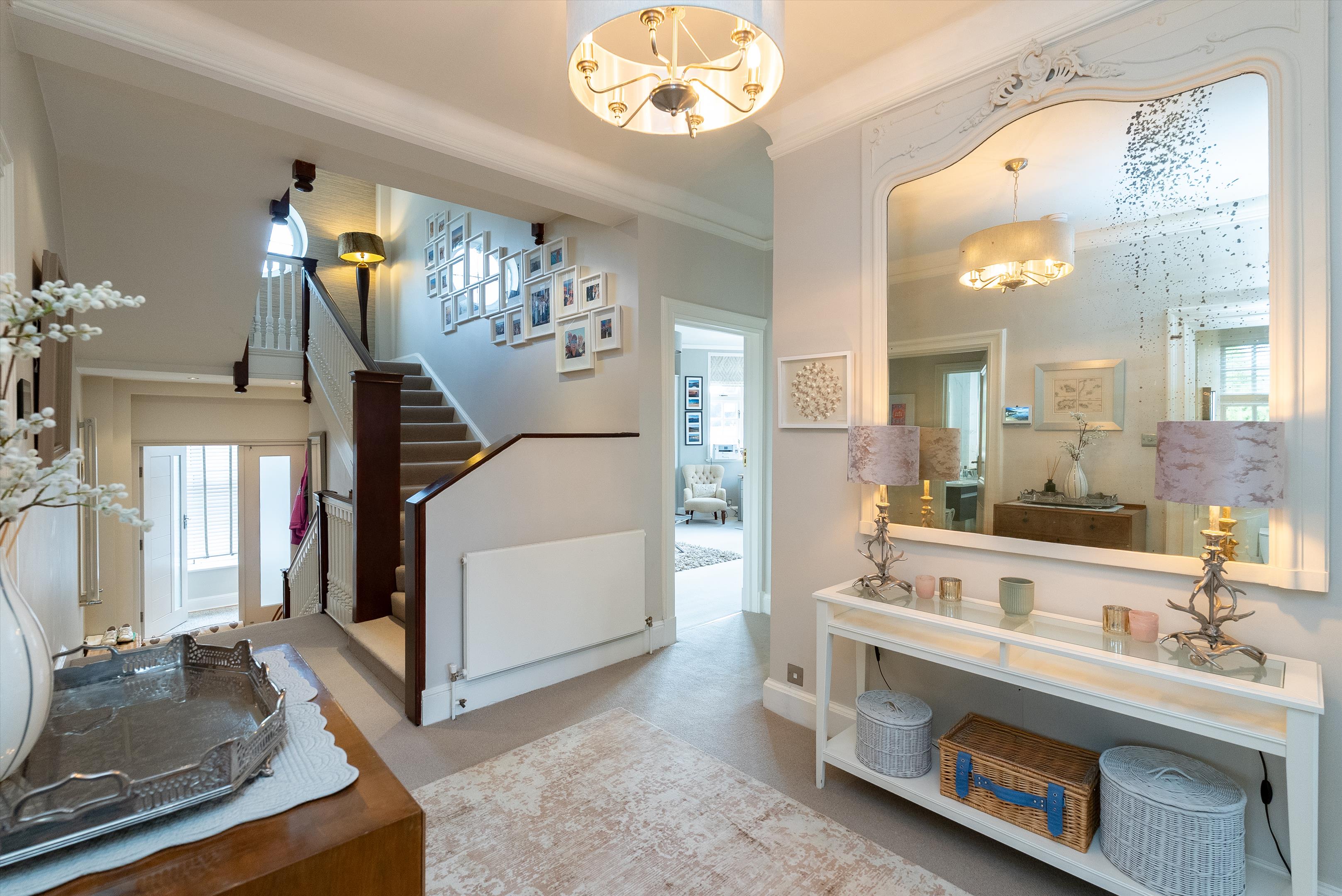 Calonne Road, Wimbledon Village, London, SW19