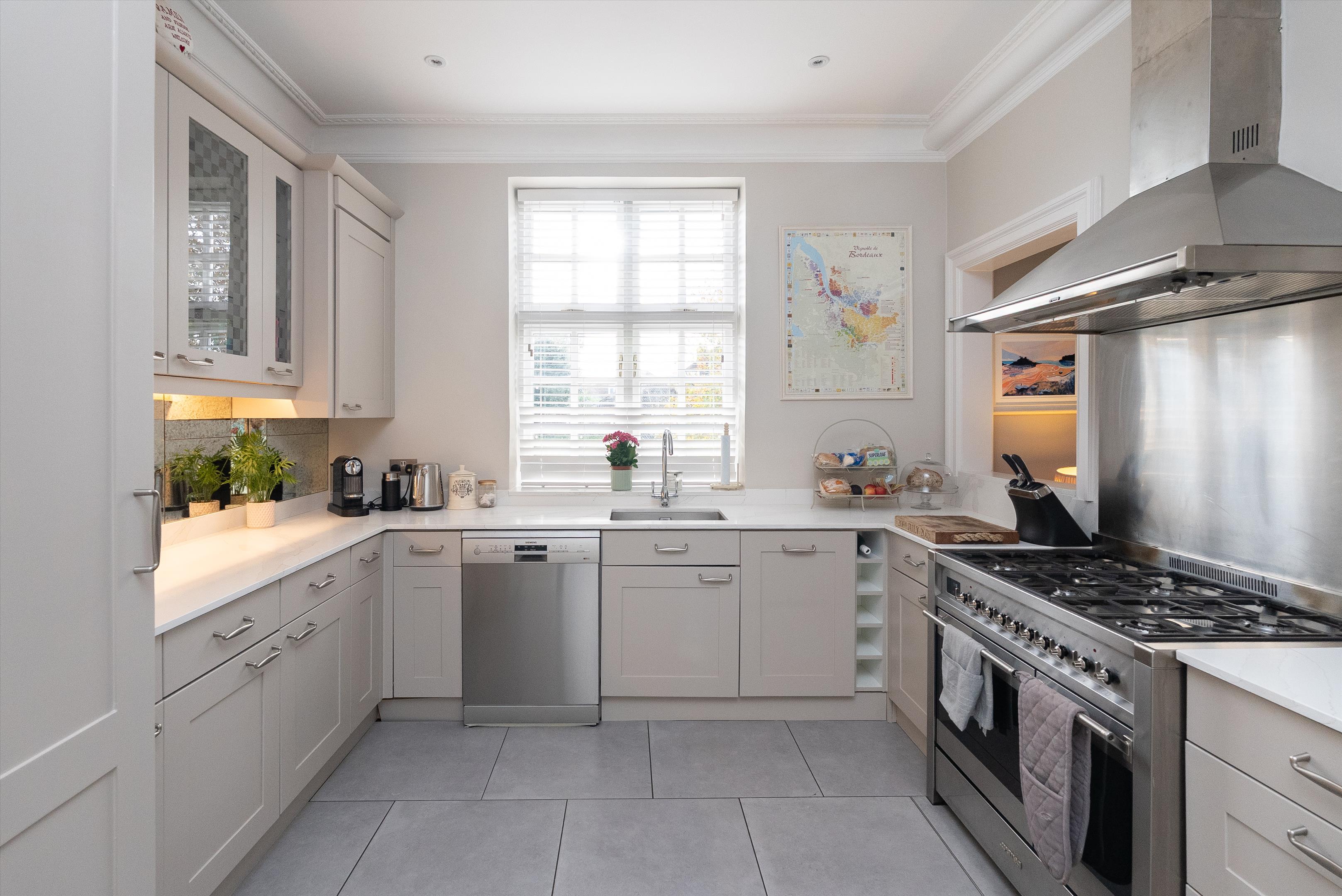 Calonne Road, Wimbledon Village, London, SW19