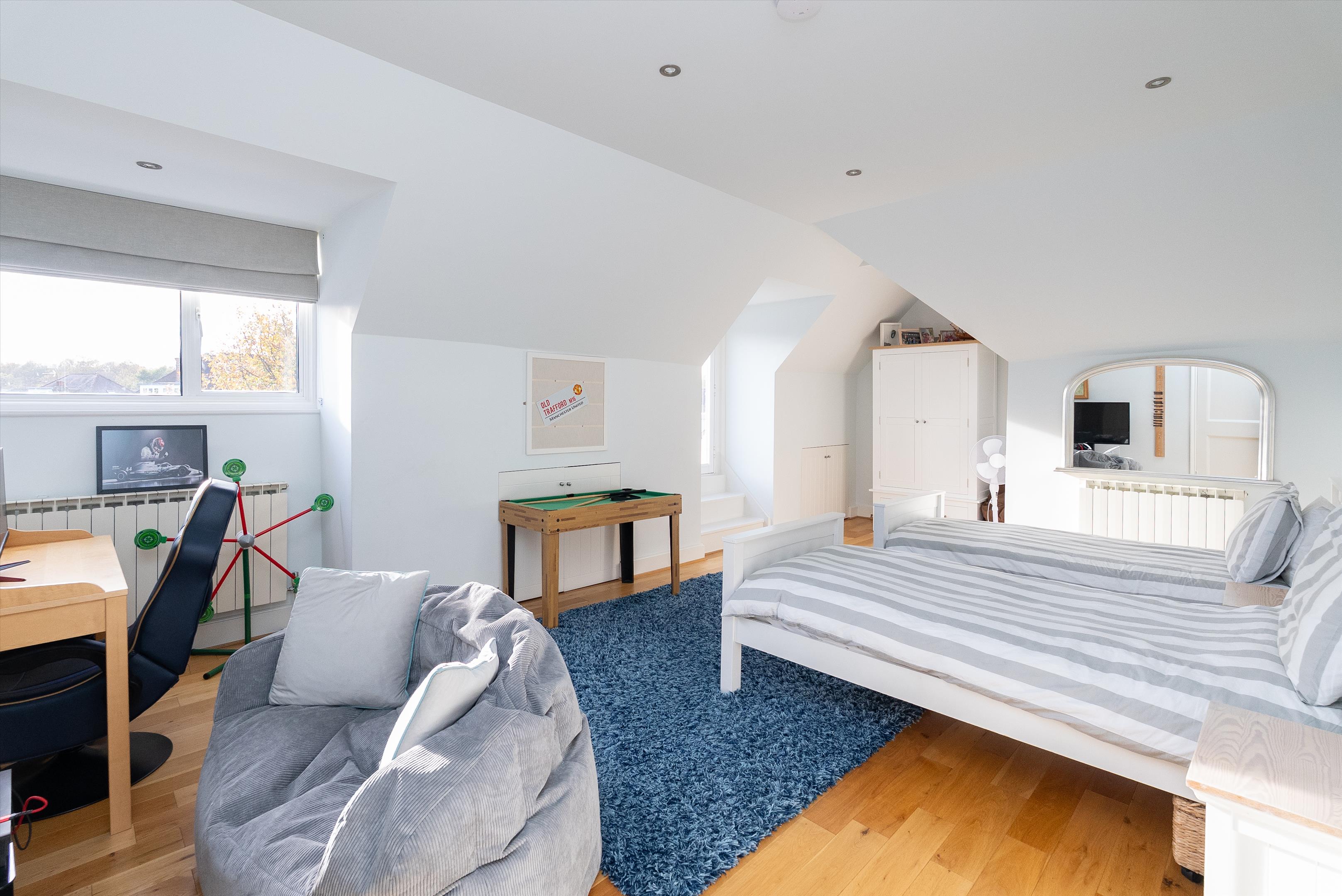 Calonne Road, Wimbledon Village, London, SW19