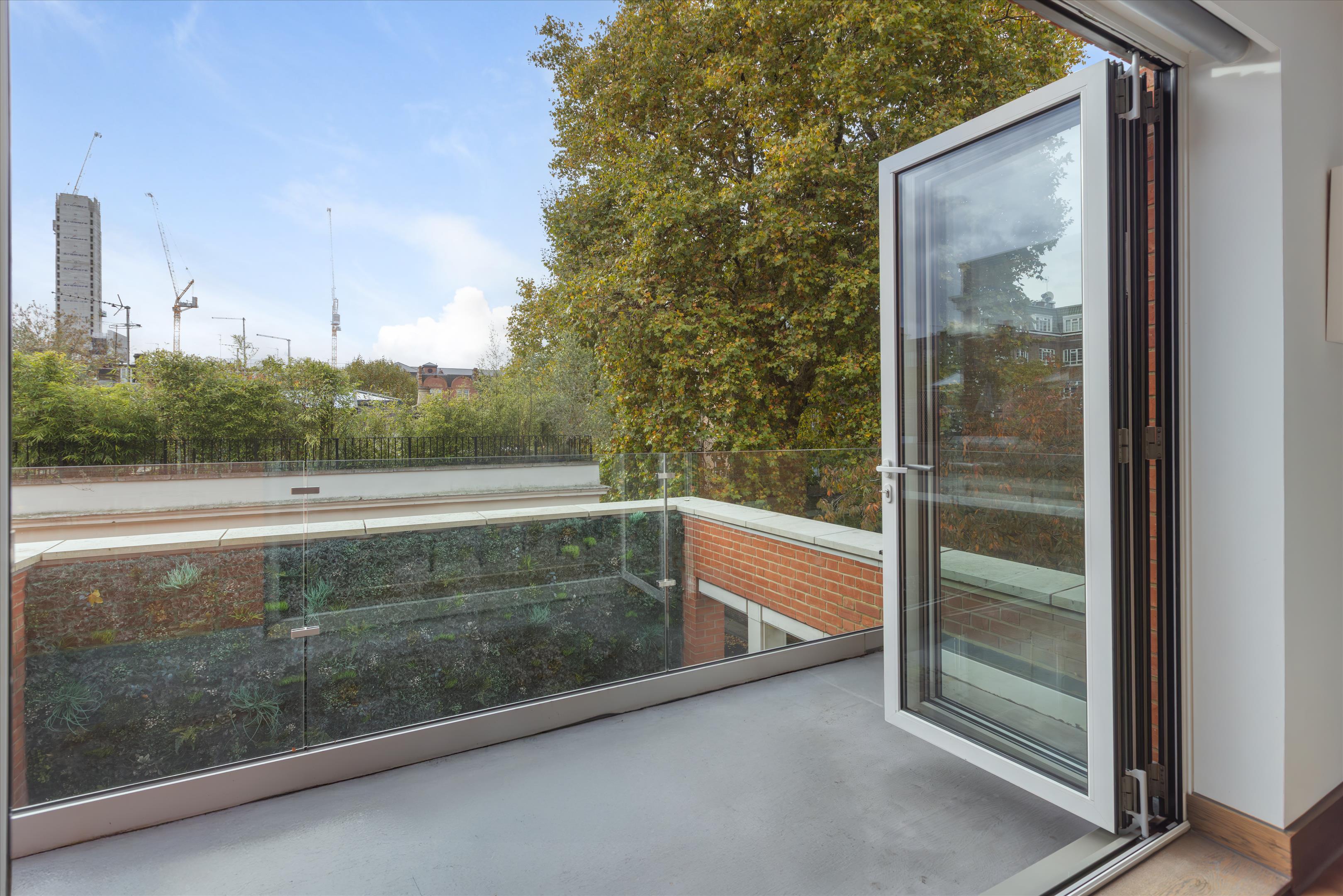 Logan Place, London, W8