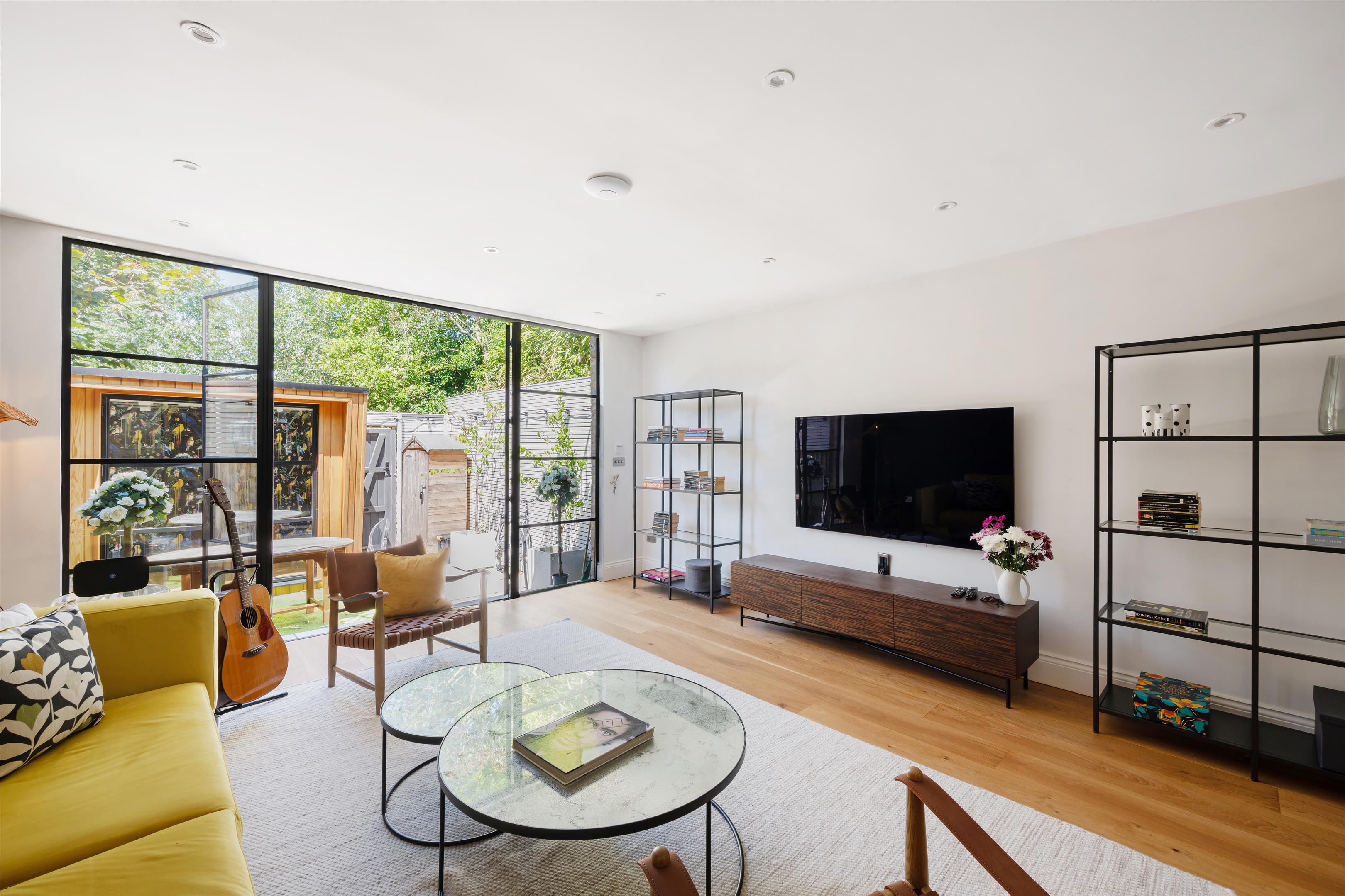 Wildwood Grove, Hampstead, London NW3