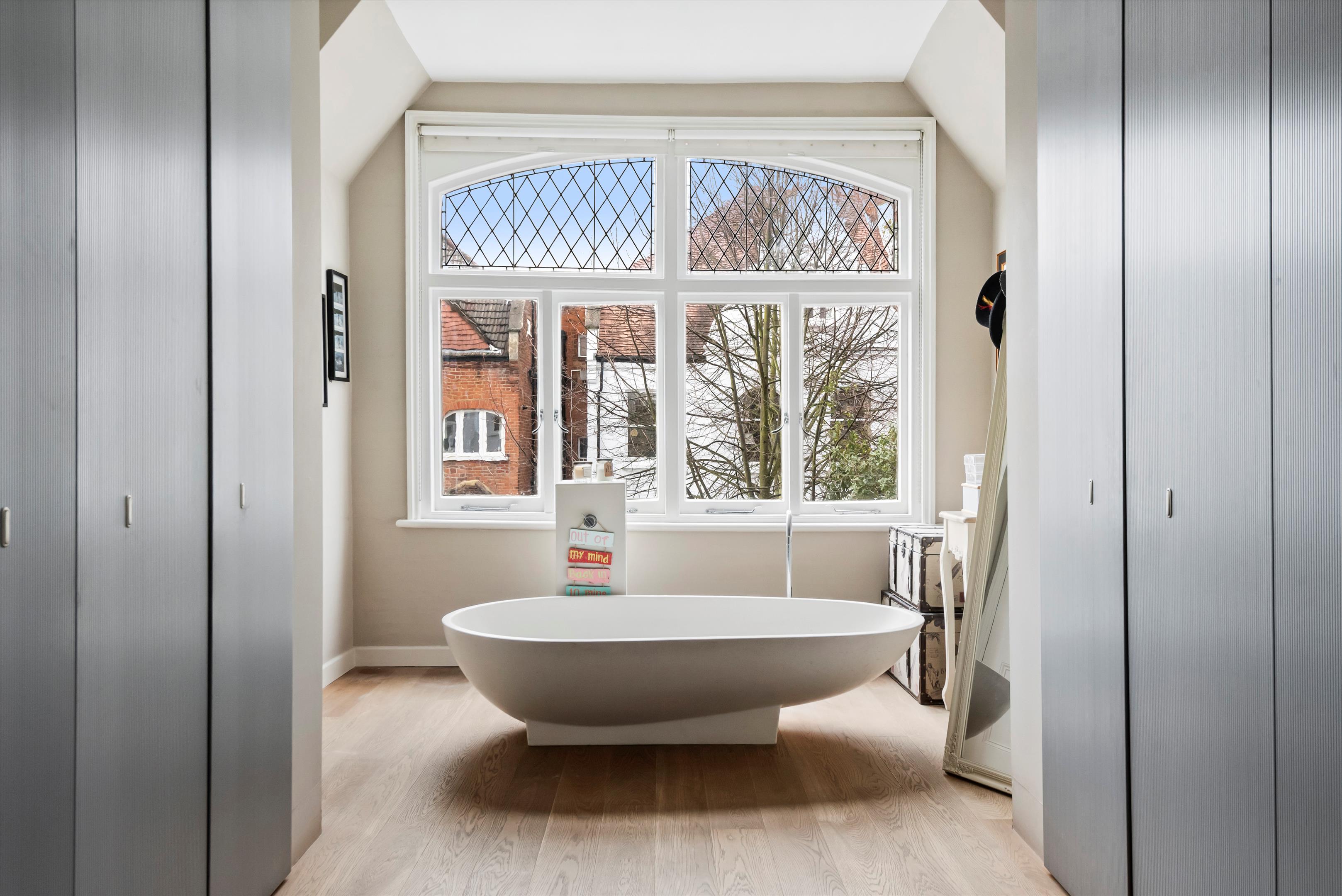 Esmond Road, London W4