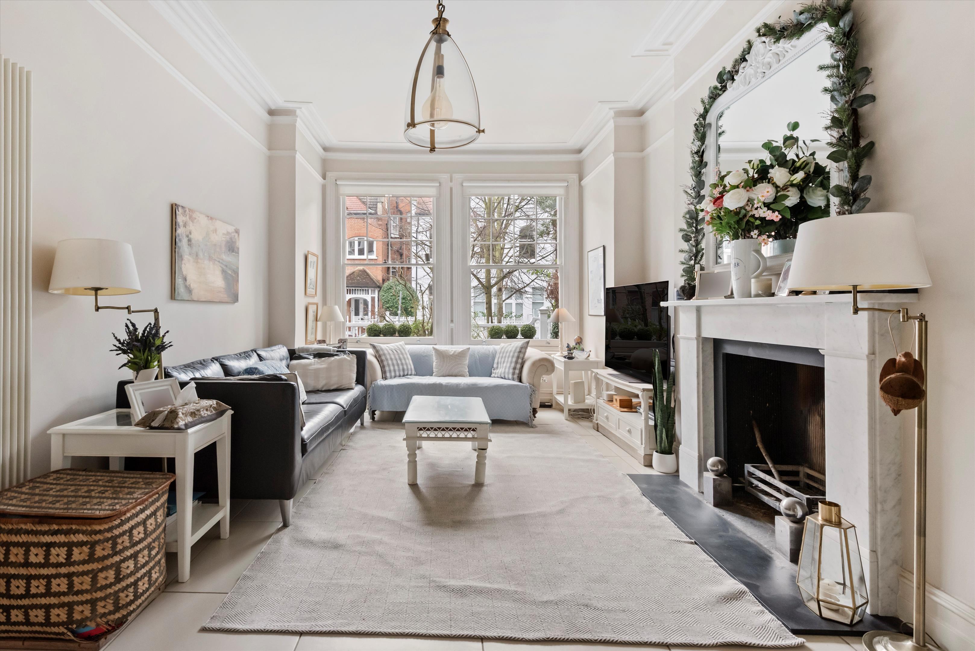 Esmond Road, London W4