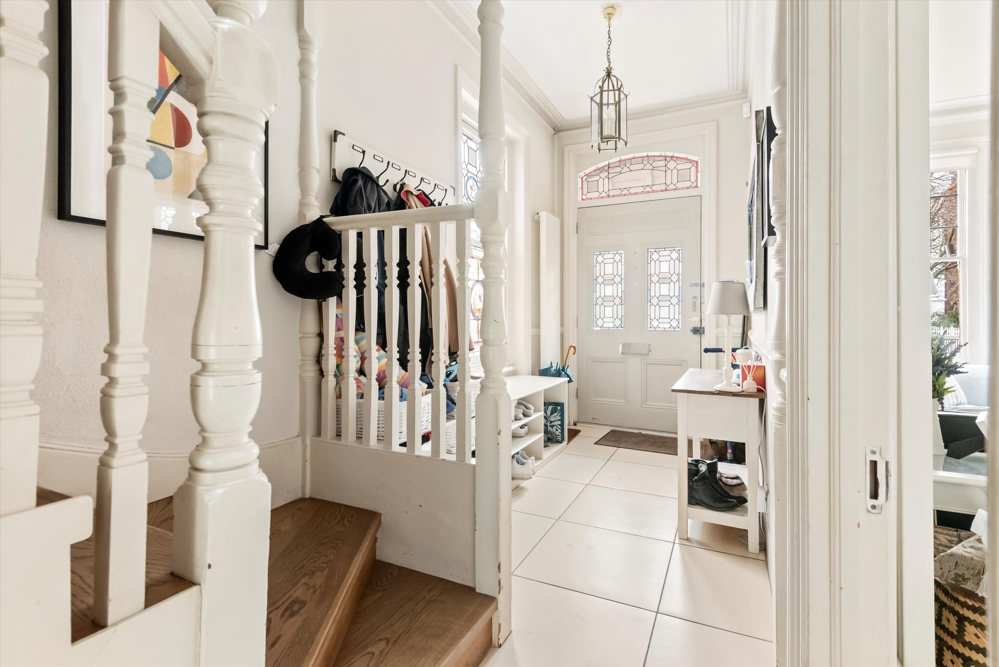 Esmond Road, London W4