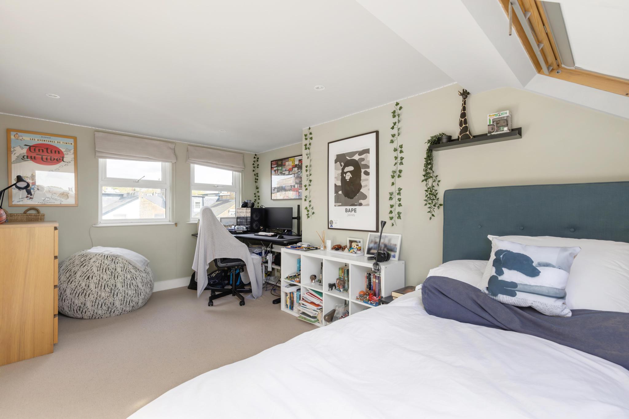 Guion Road, London SW6
