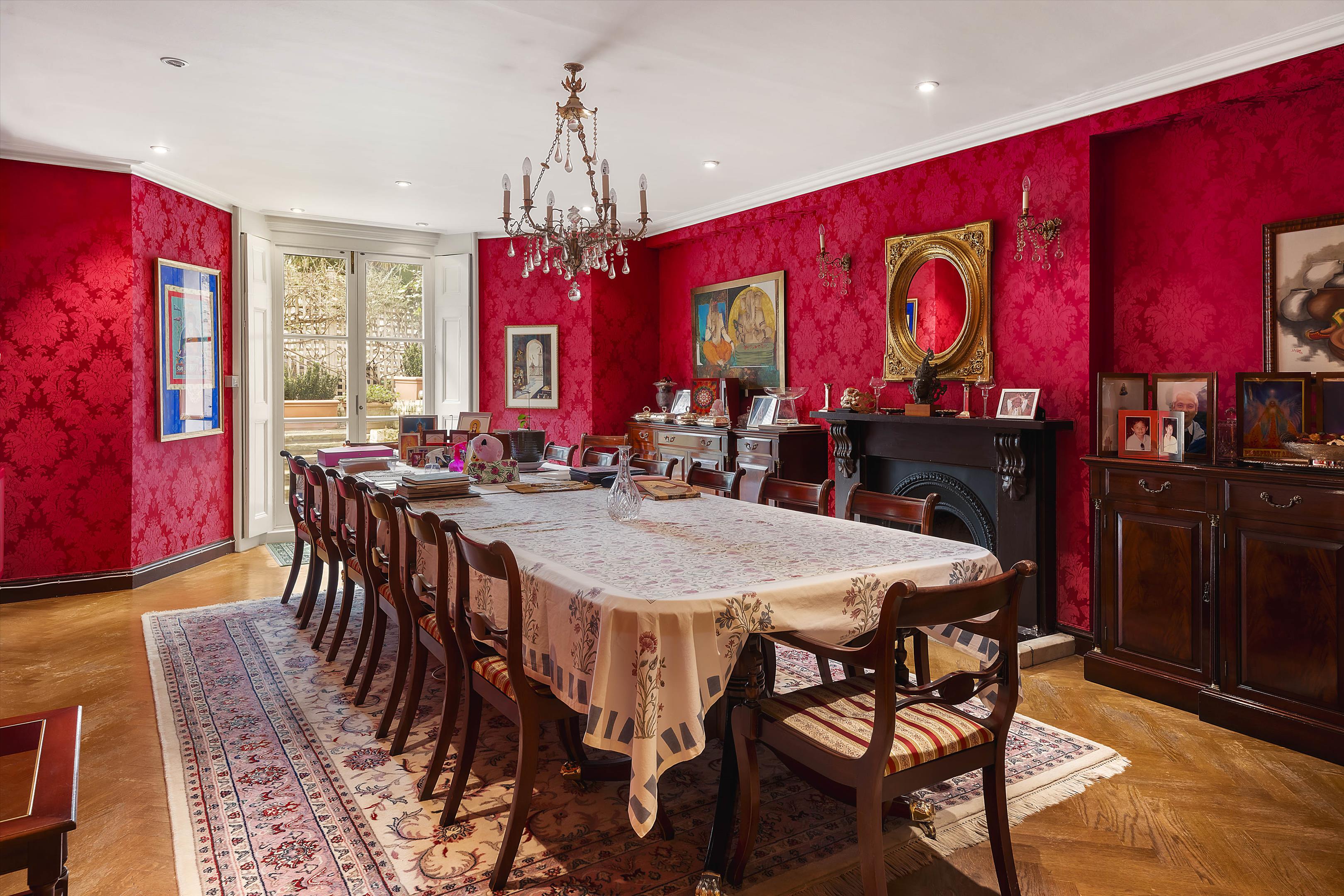 Argyll Road, Kensington, W8