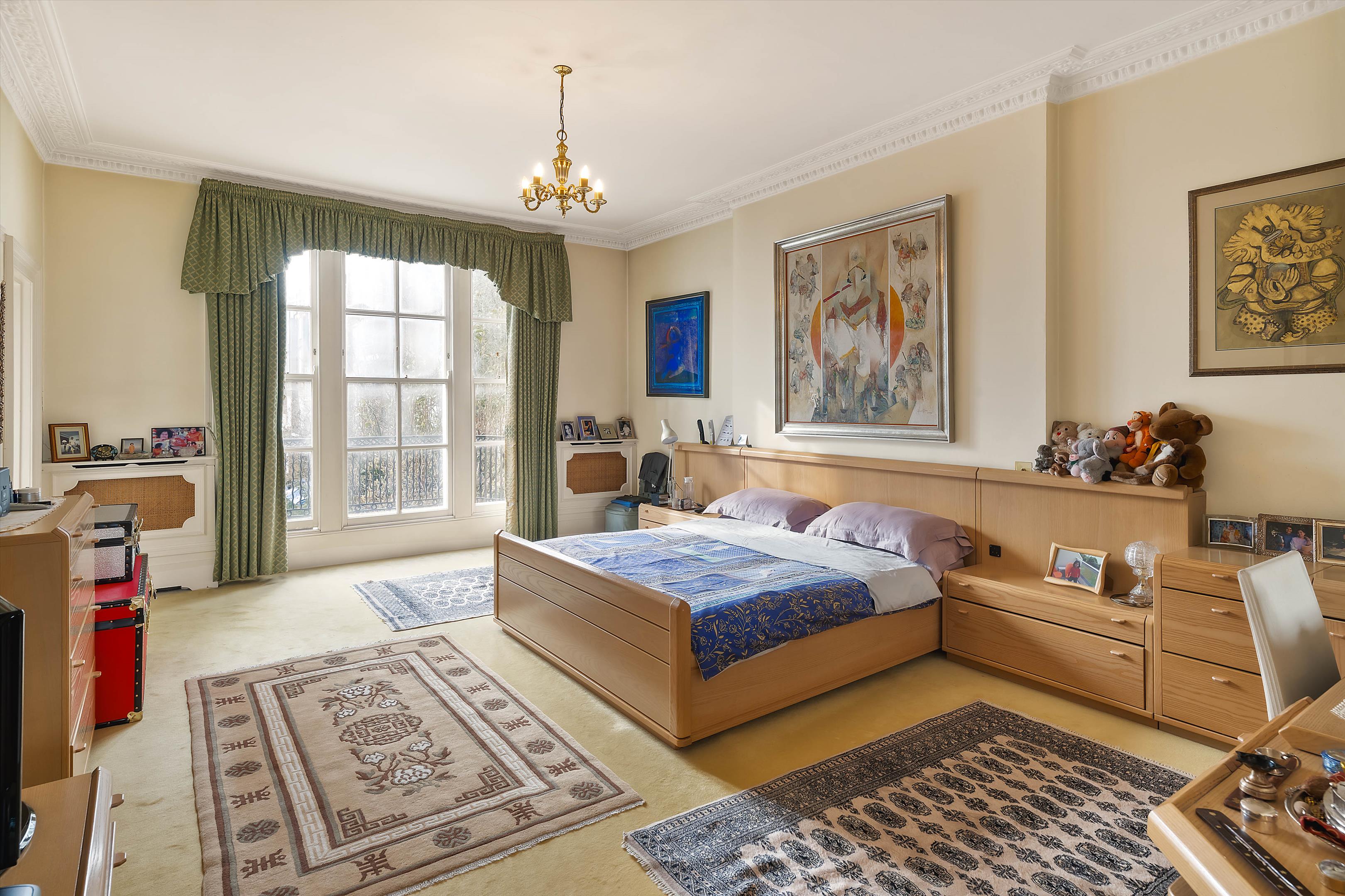 Argyll Road, Kensington, W8
