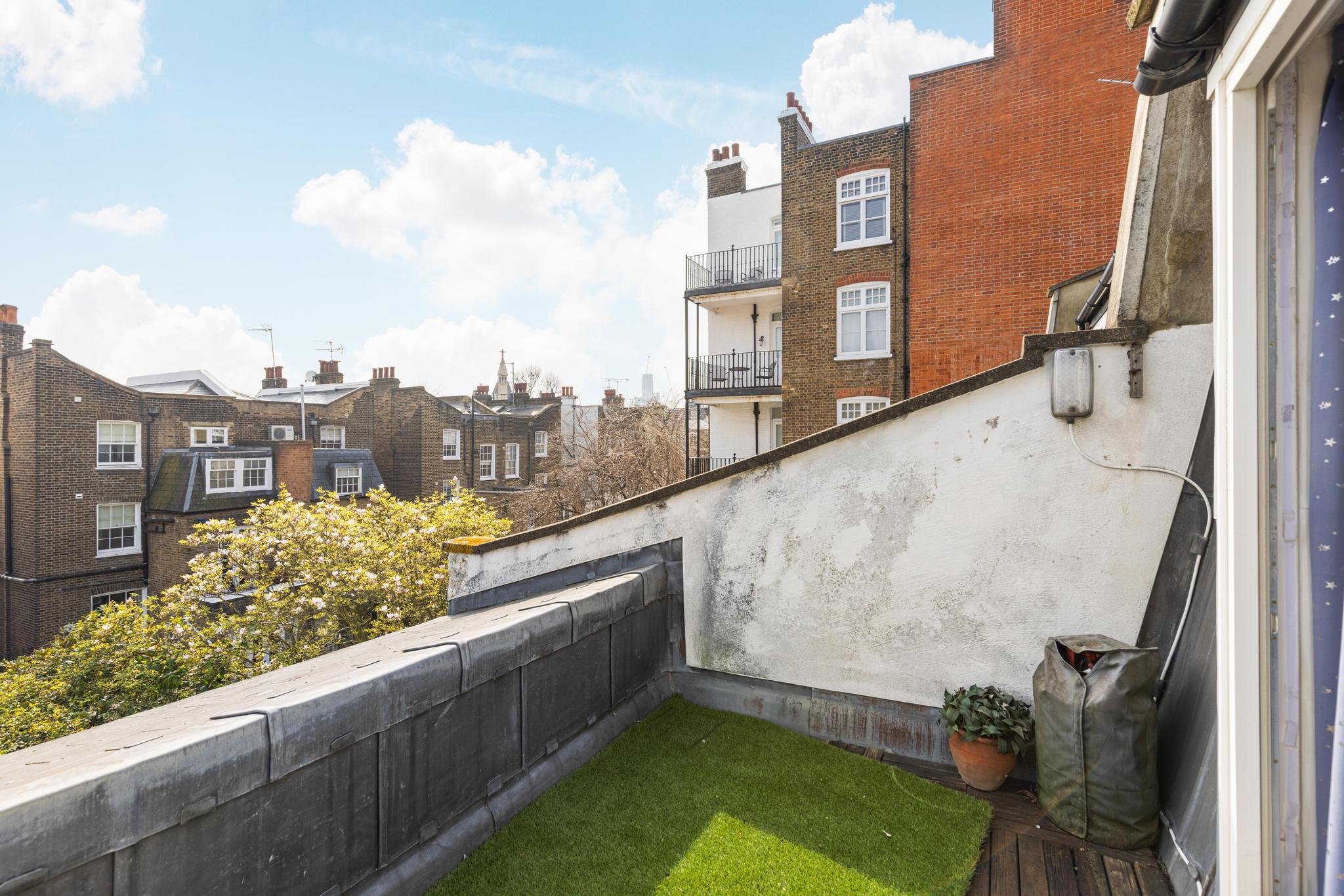 Abingdon Villas, London W8