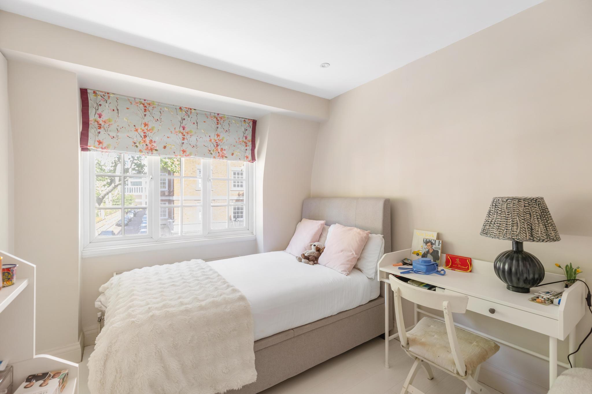 Melbury Road, London W14
