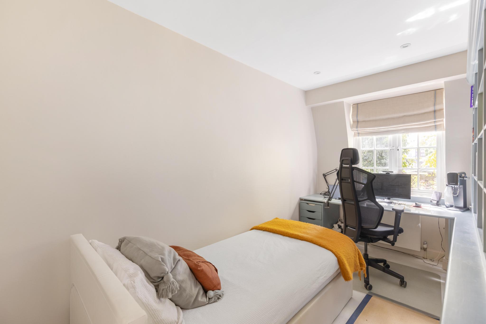 Melbury Road, London W14